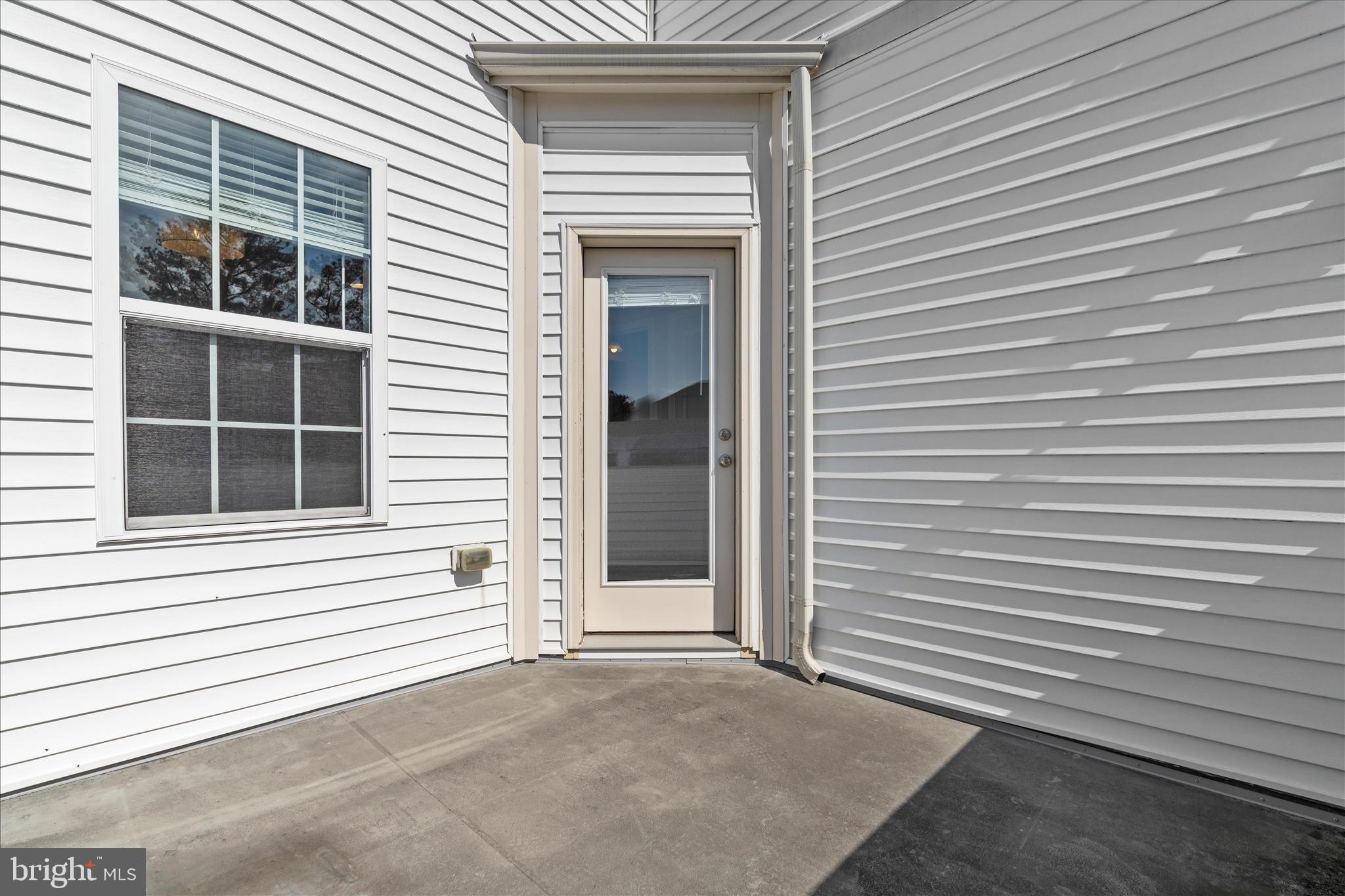 STONEY RUN VILLAGE - Residential