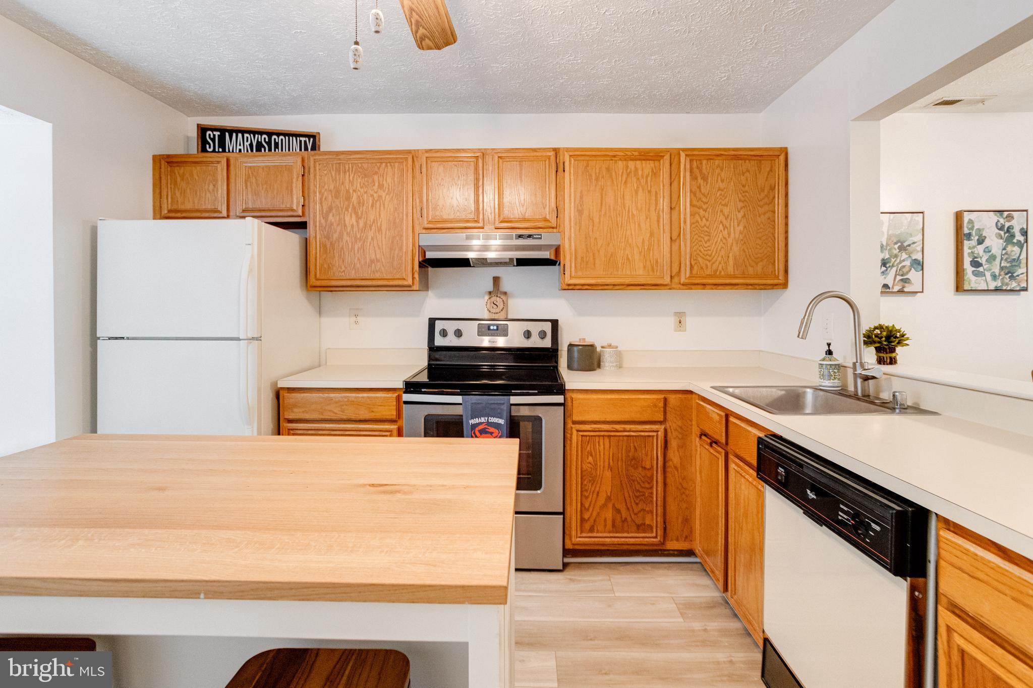 RED FOX FARMS - Residential