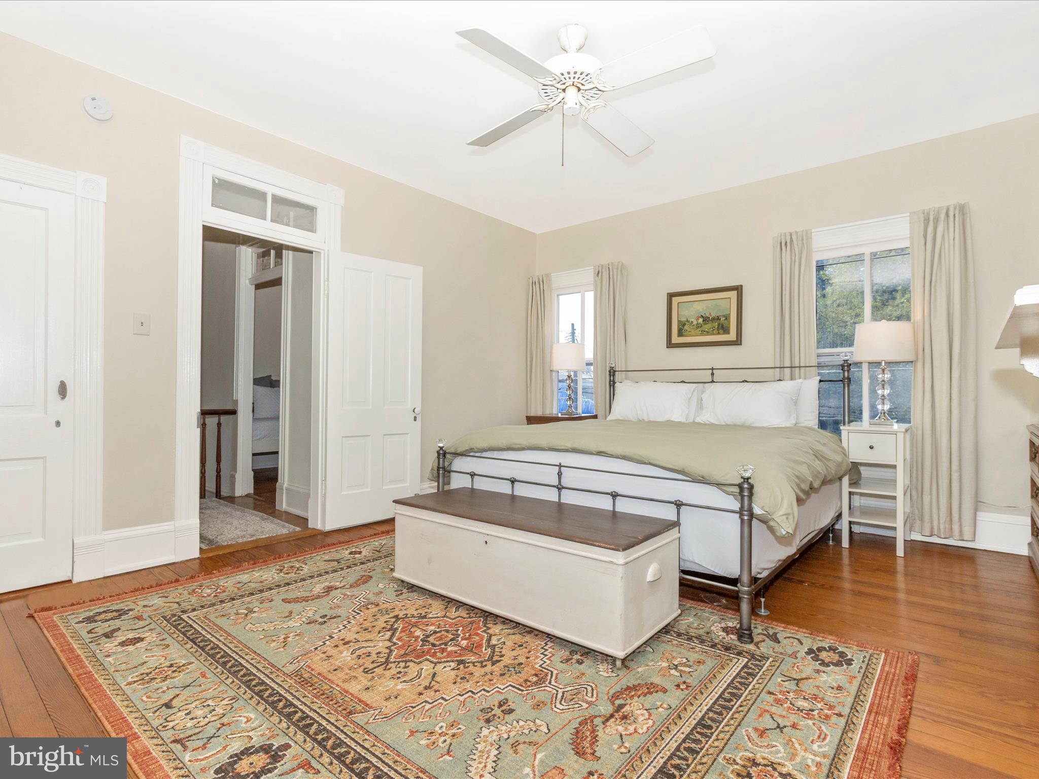 LAYTONSVILLE TOWN - Residential