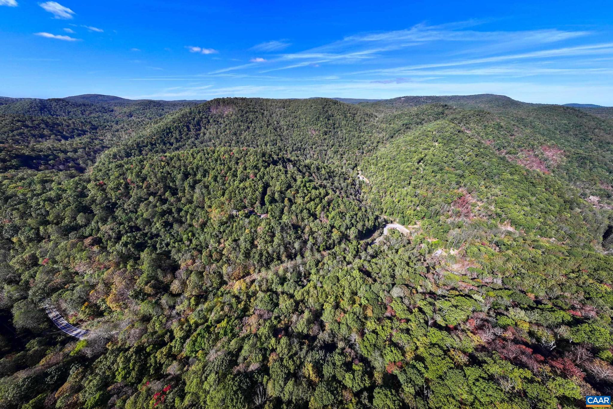 CRABTREE BLUFFS - Land