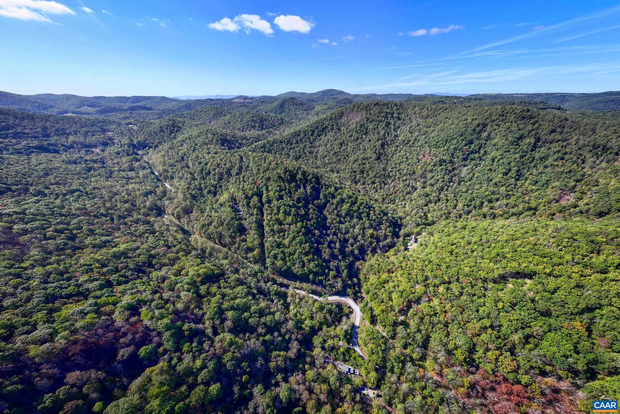 CRABTREE BLUFFS - Land