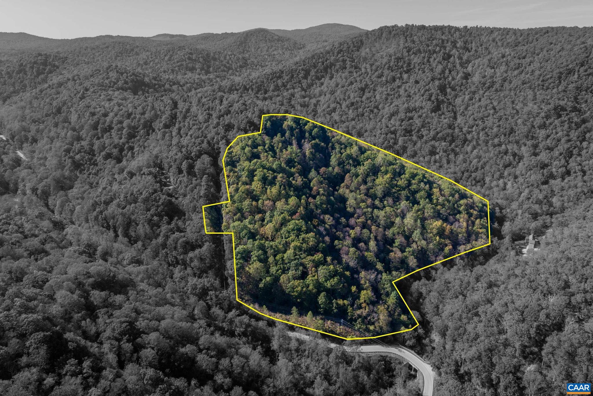 CRABTREE BLUFFS - Land
