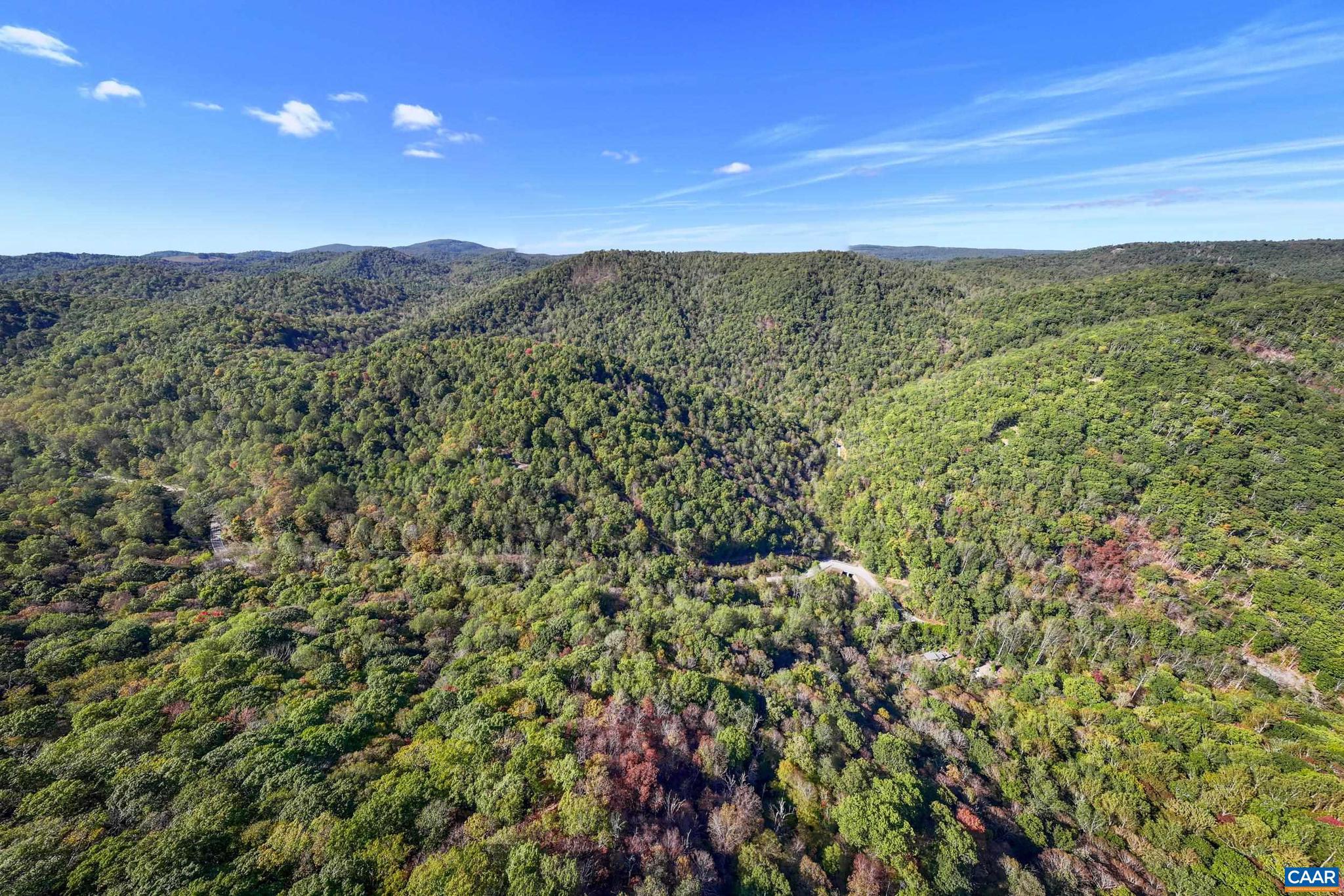CRABTREE BLUFFS - Land