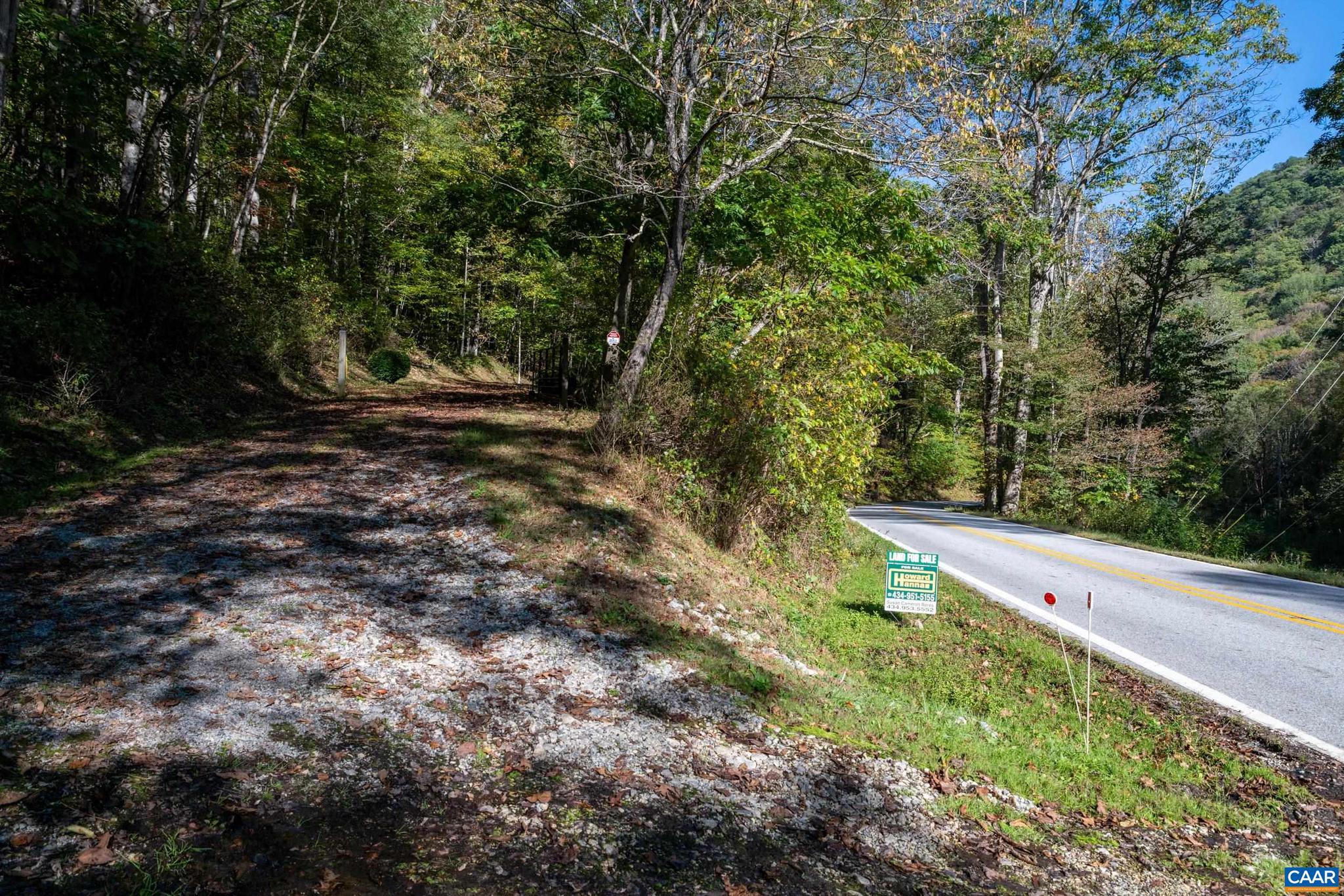 CRABTREE BLUFFS - Land