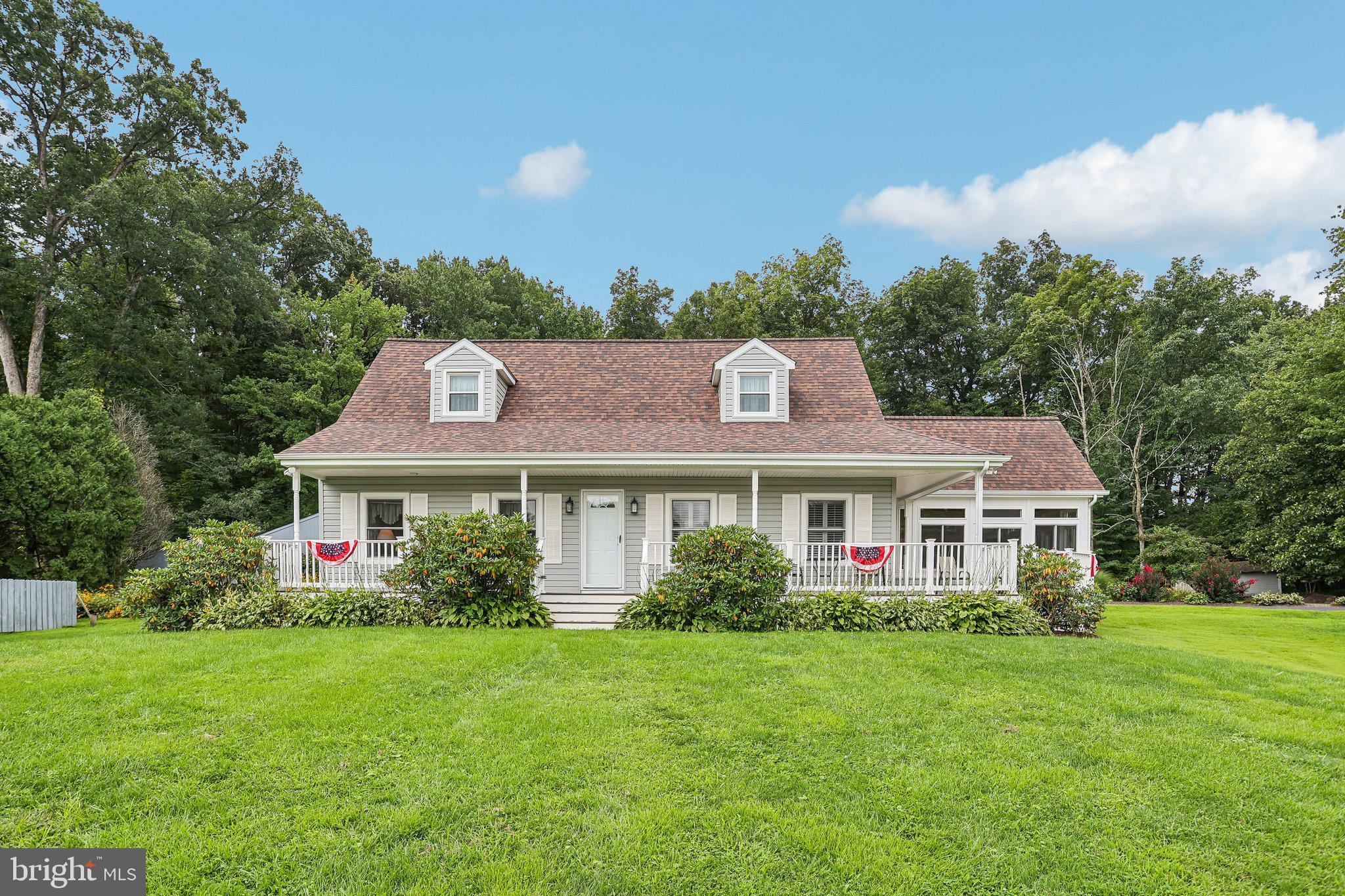 117 E CONESTOGA ROAD