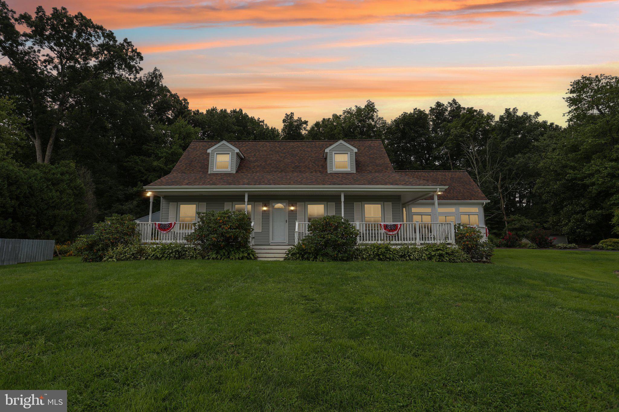 117 E CONESTOGA ROAD