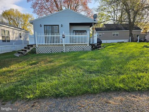 49,50 TETON LANE GLEN 9 EARLEVILLE MD 21919