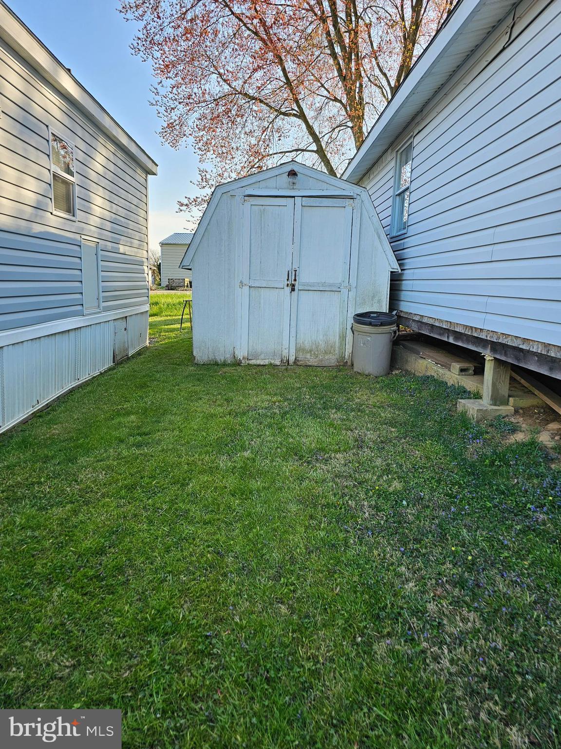 INDIAN ACRES - Residential