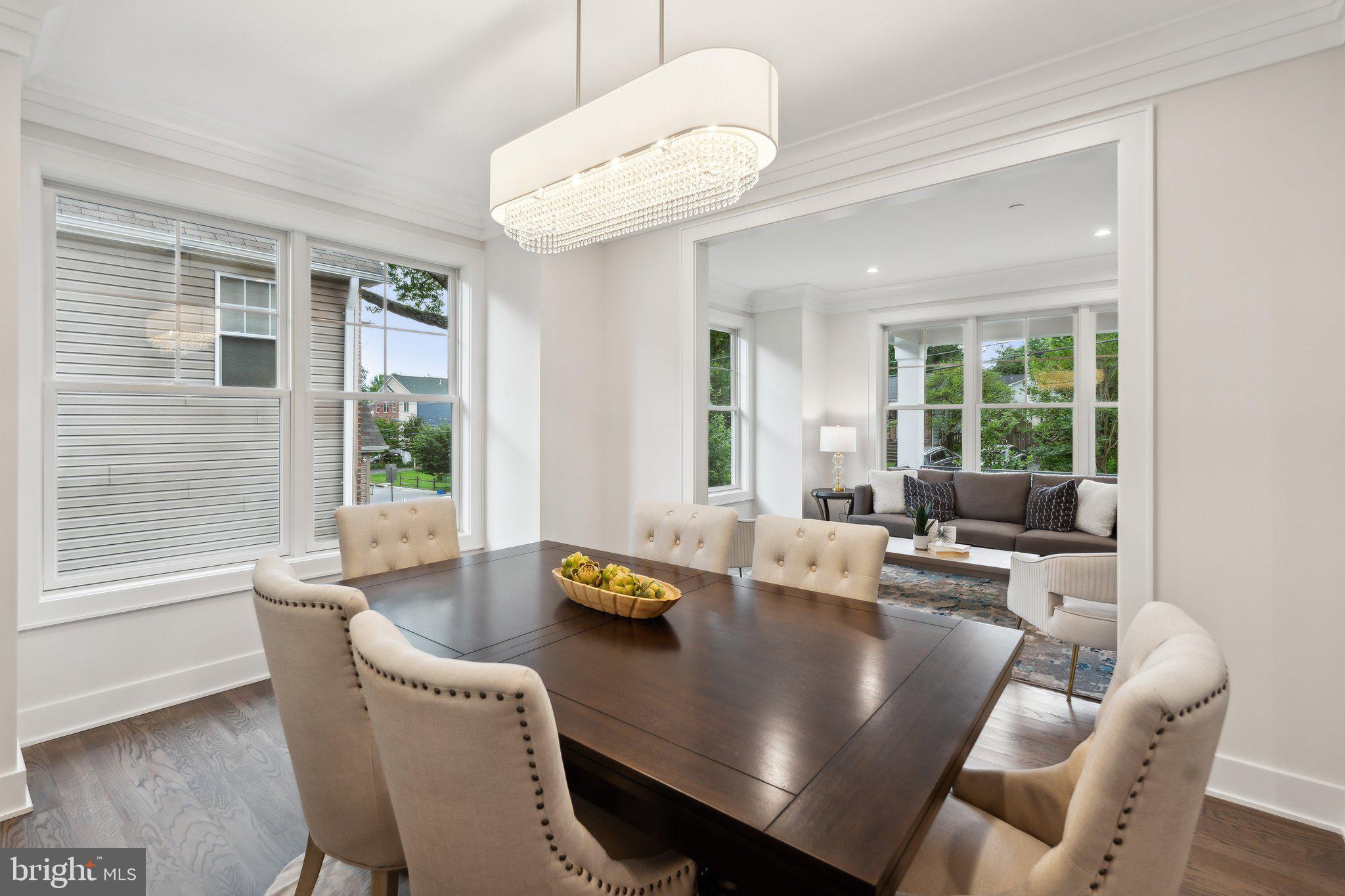 ROCK CREEK PALISADES - Residential