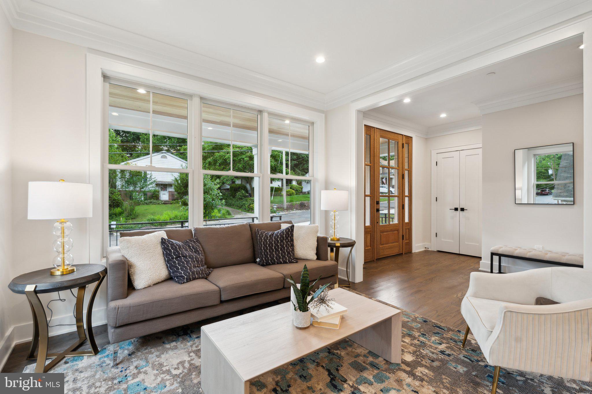 ROCK CREEK PALISADES - Residential