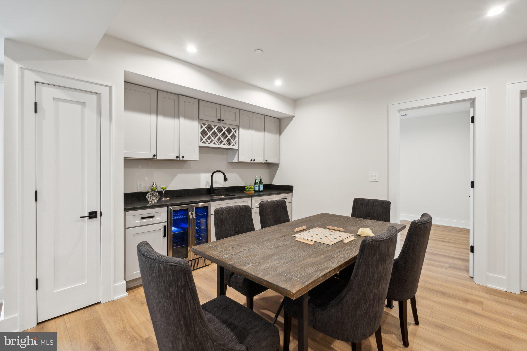 ROCK CREEK PALISADES - Residential