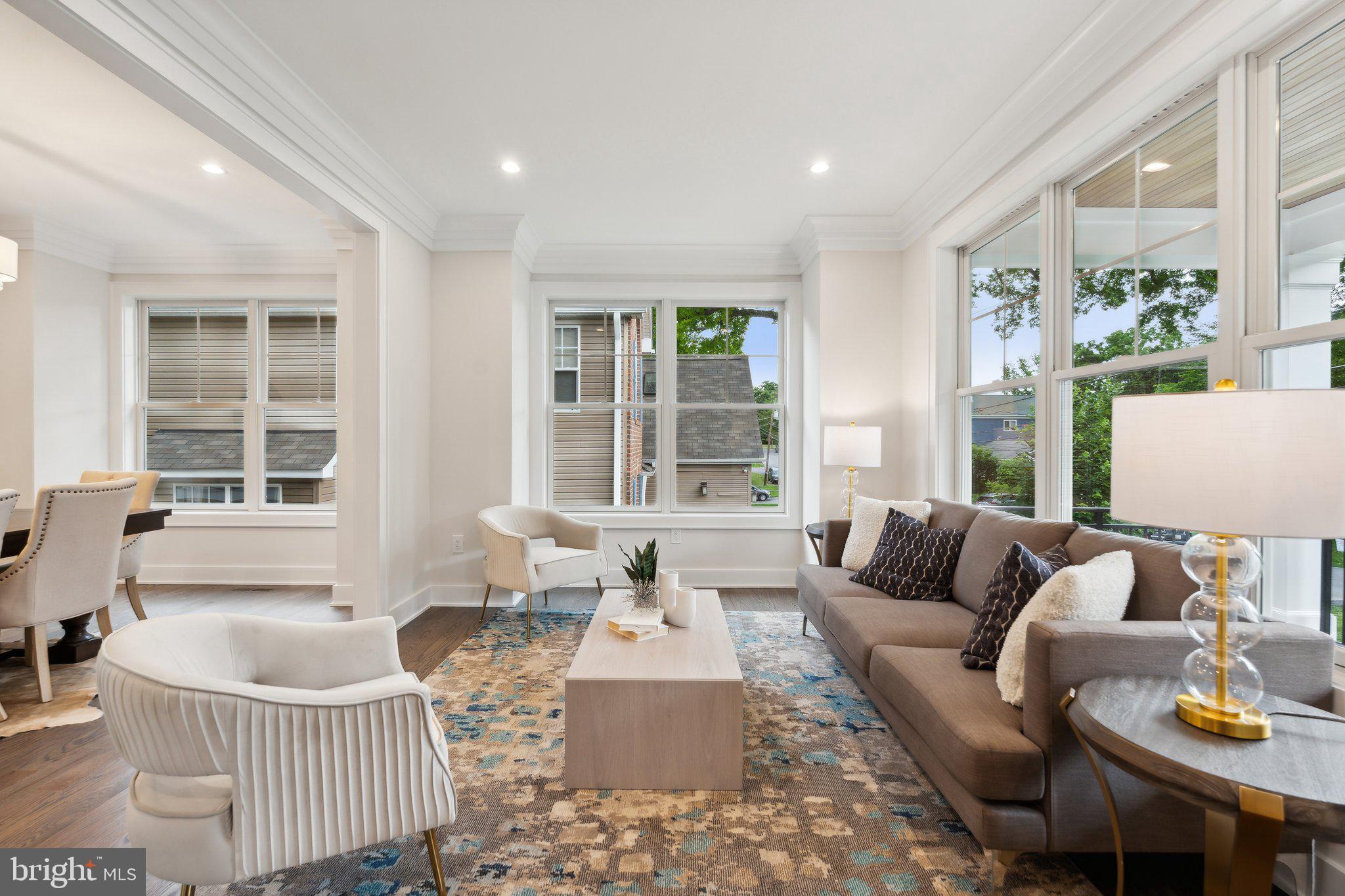 ROCK CREEK PALISADES - Residential