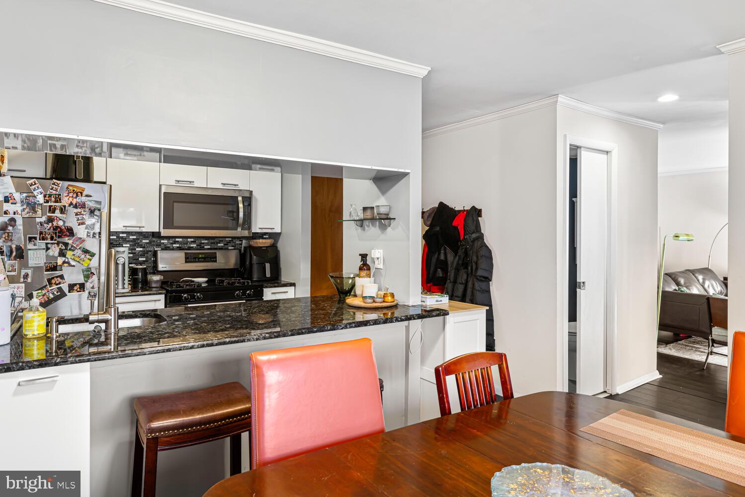 WASHINGTON SQ WEST - Residential