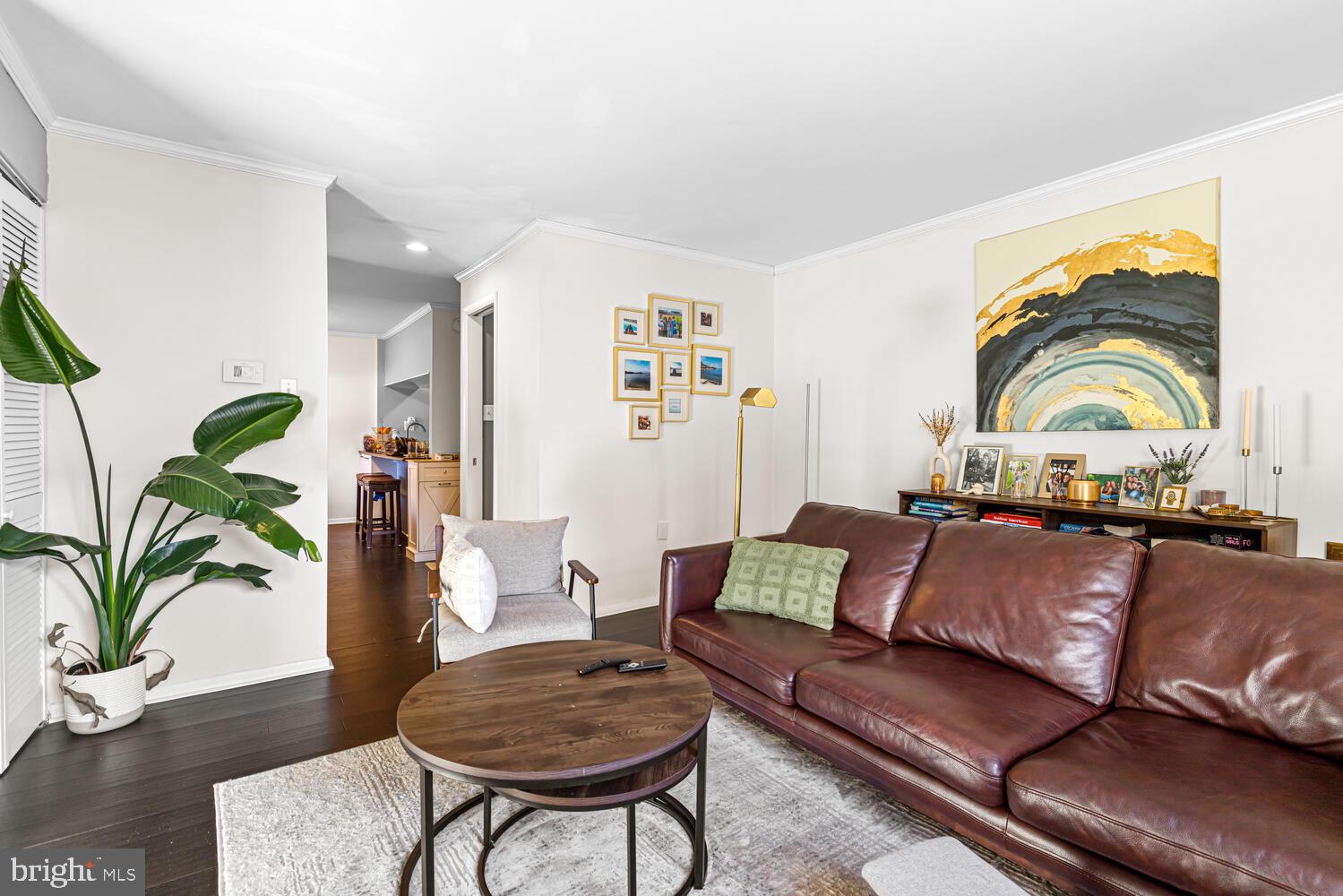 1137 PINE STREET E 300