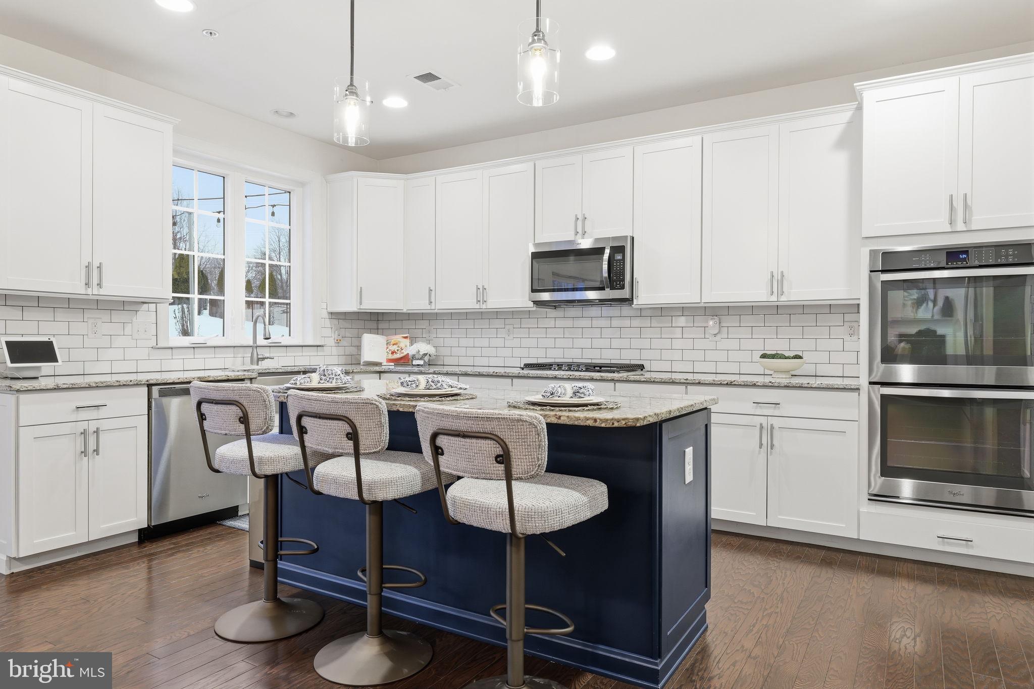 PINE GLEN - Residential