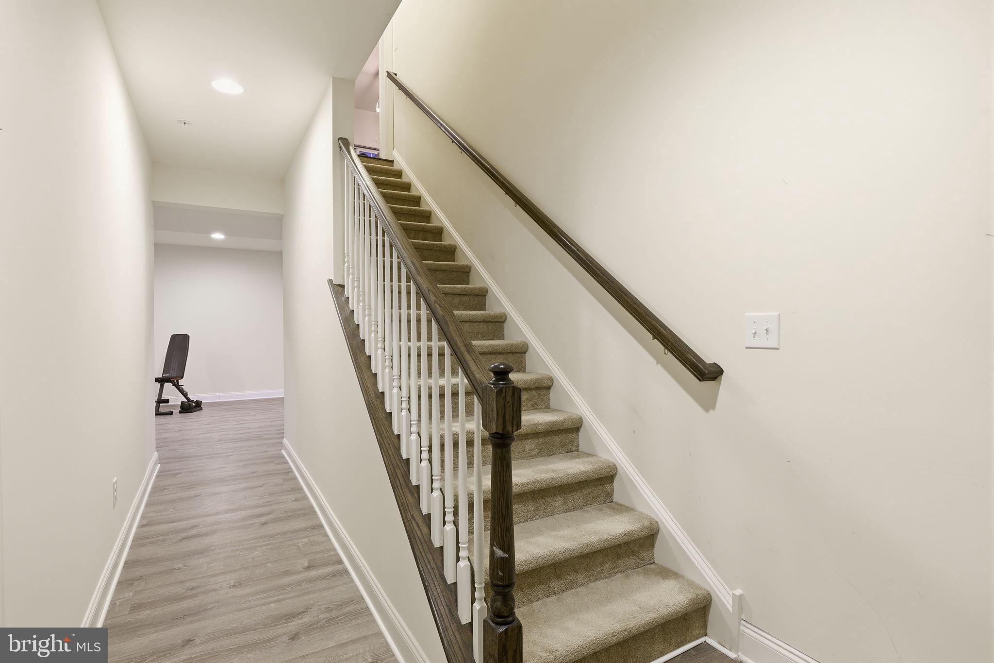 PINE GLEN - Residential