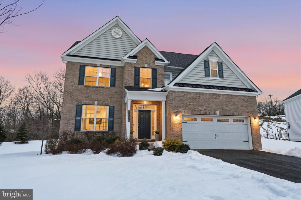 Photo of 325 Mystic View Circle, DOYLESTOWN, PA 18901 (MLS # PABU2114142)