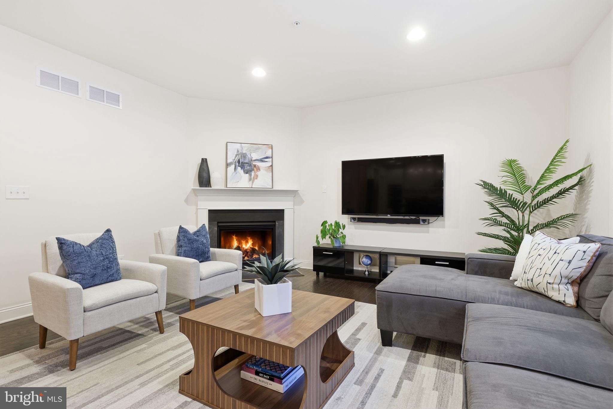 PINE GLEN - Residential