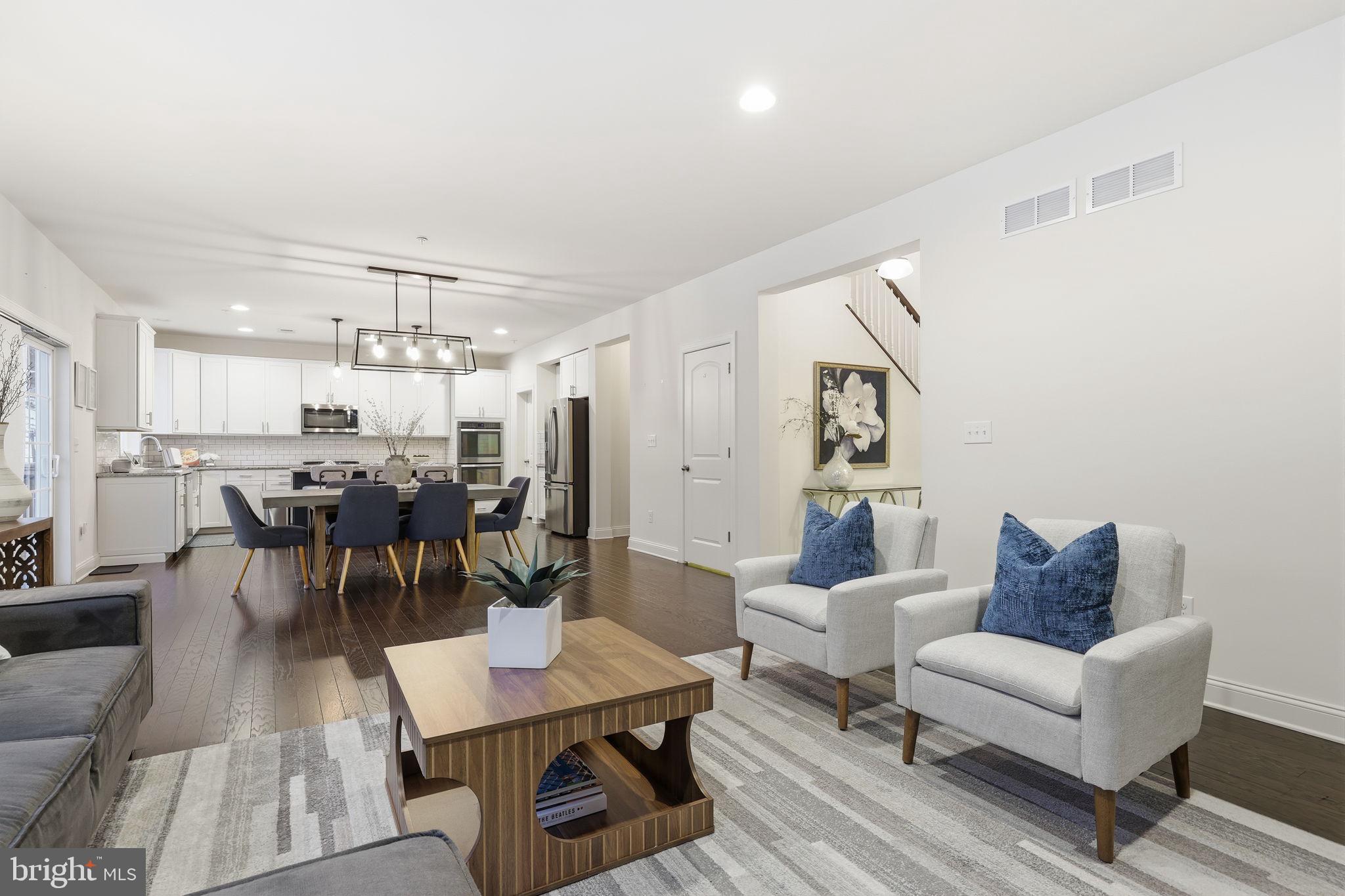 PINE GLEN - Residential