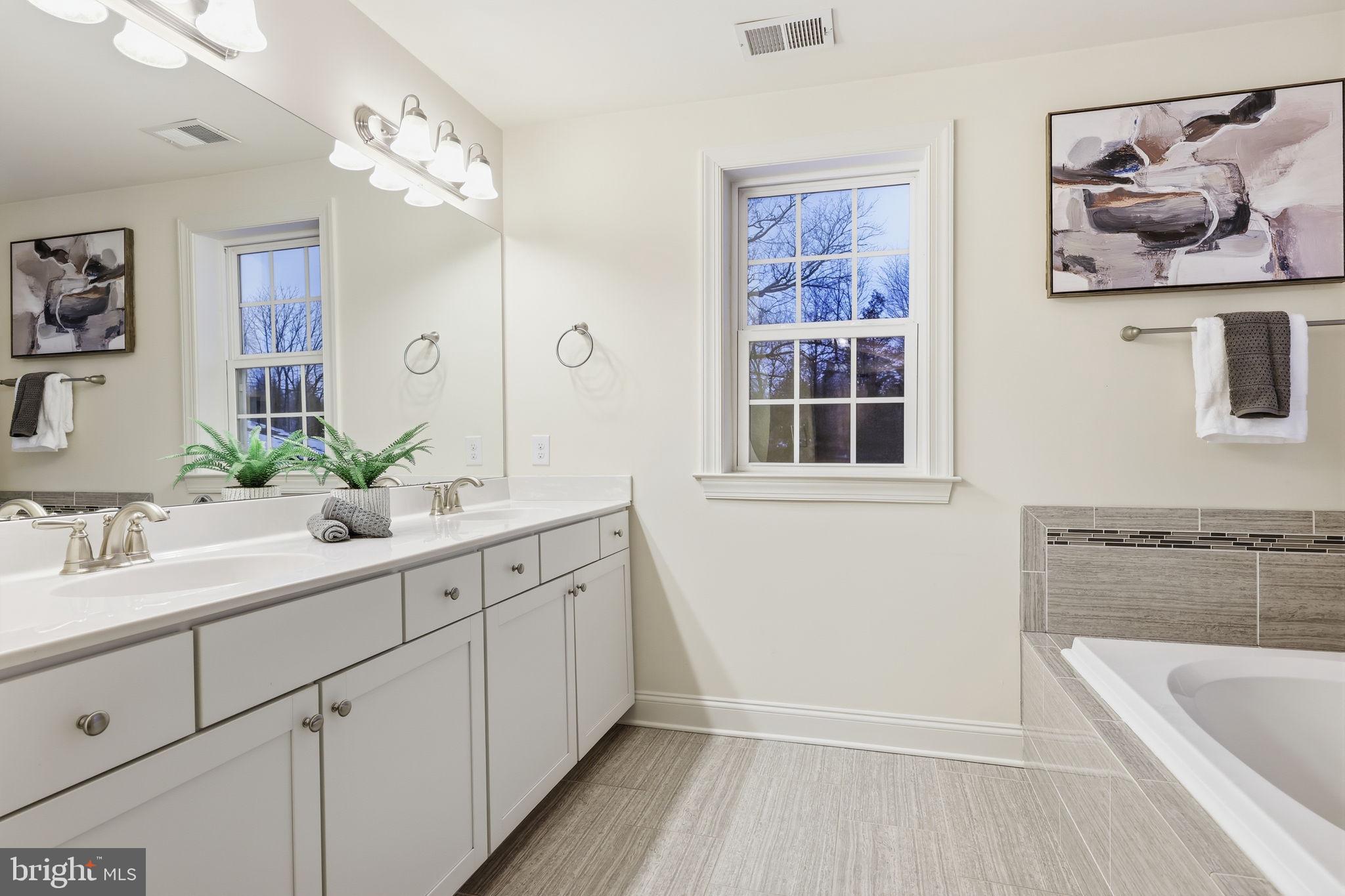 PINE GLEN - Residential