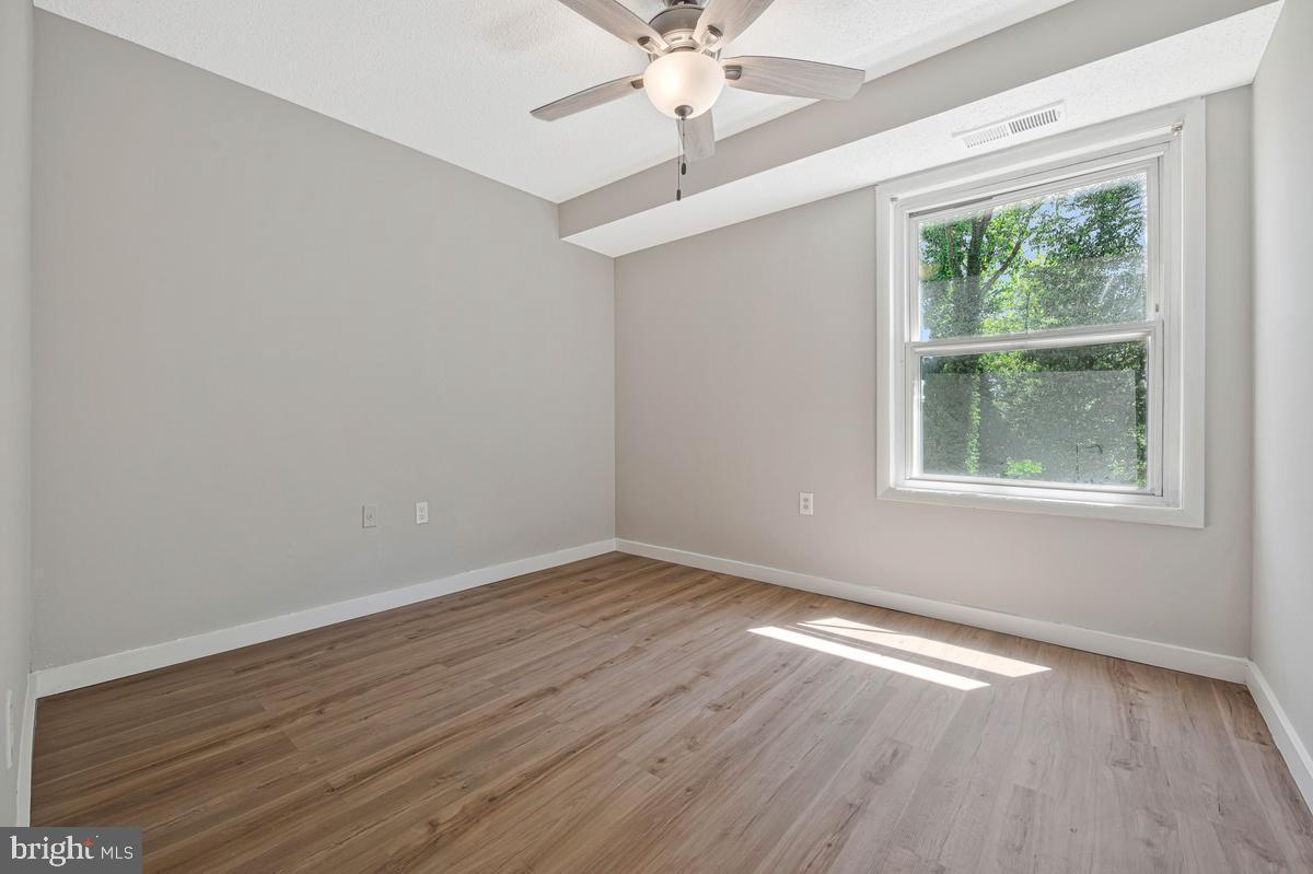 SWANN HILL CONDOMINIUMS - Residential