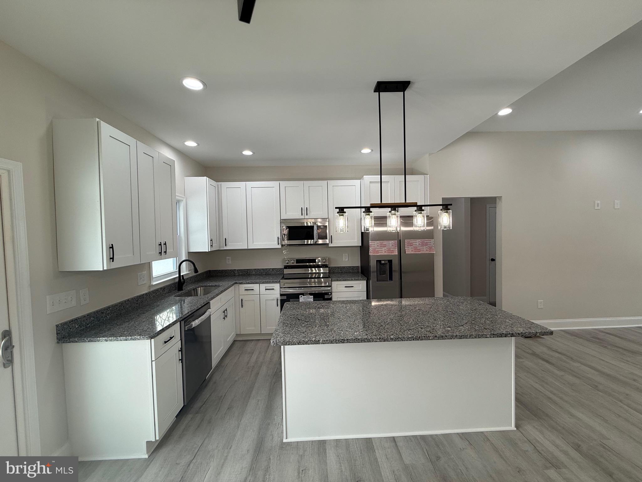 PLACID BAY ESTATES - Residential