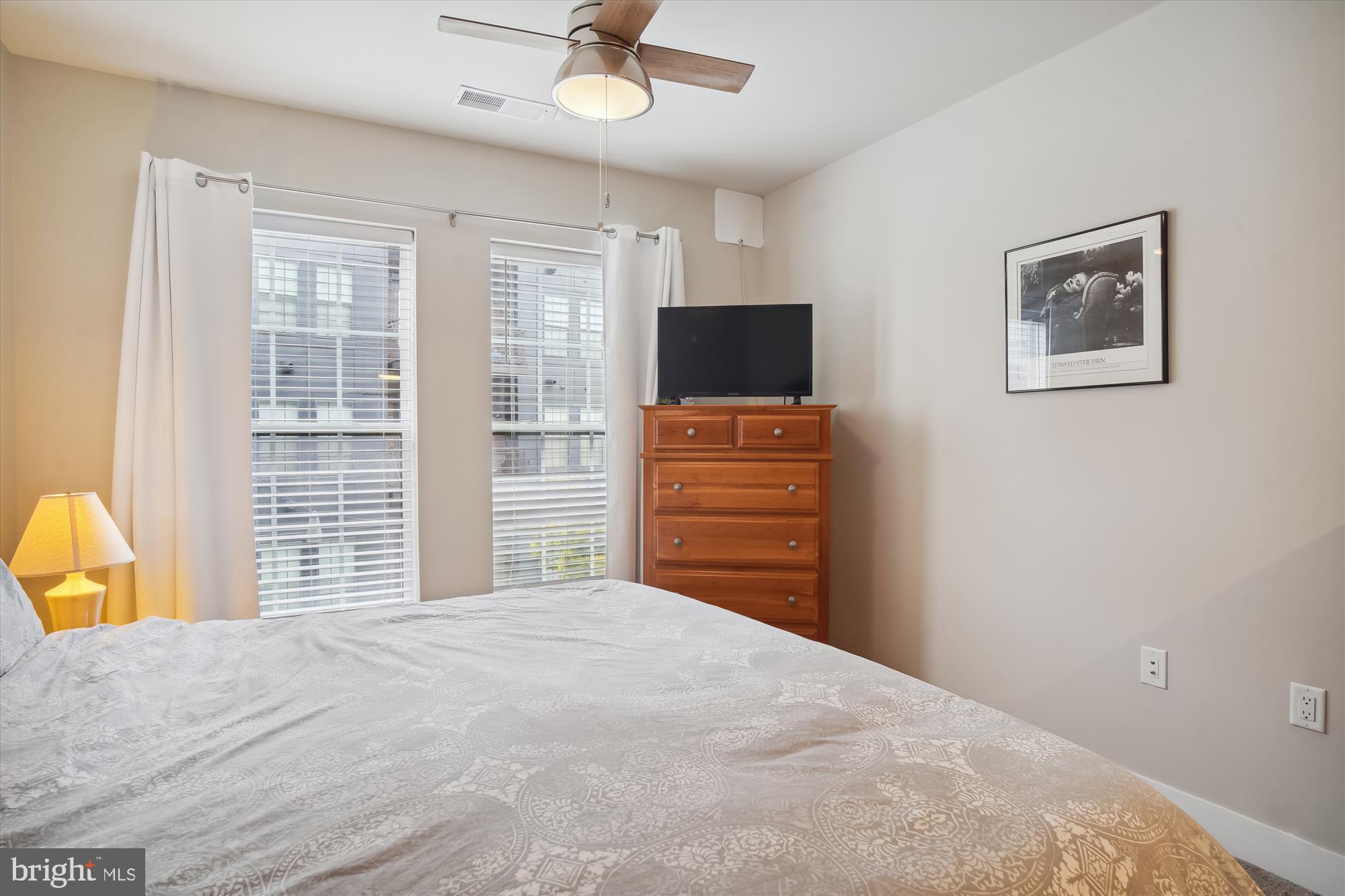 CROWN FARM - Residential