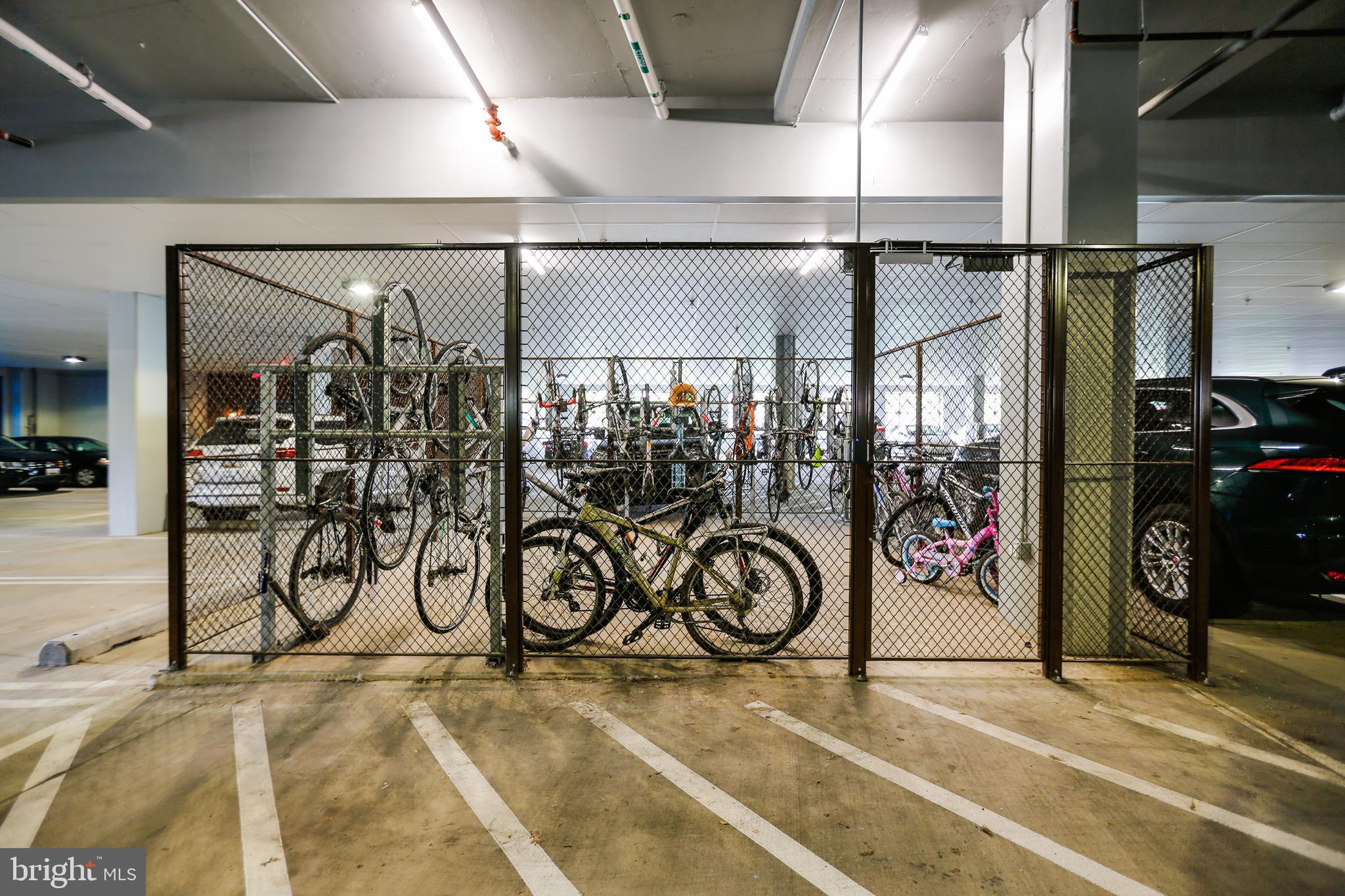 CROWN FARM - Residential