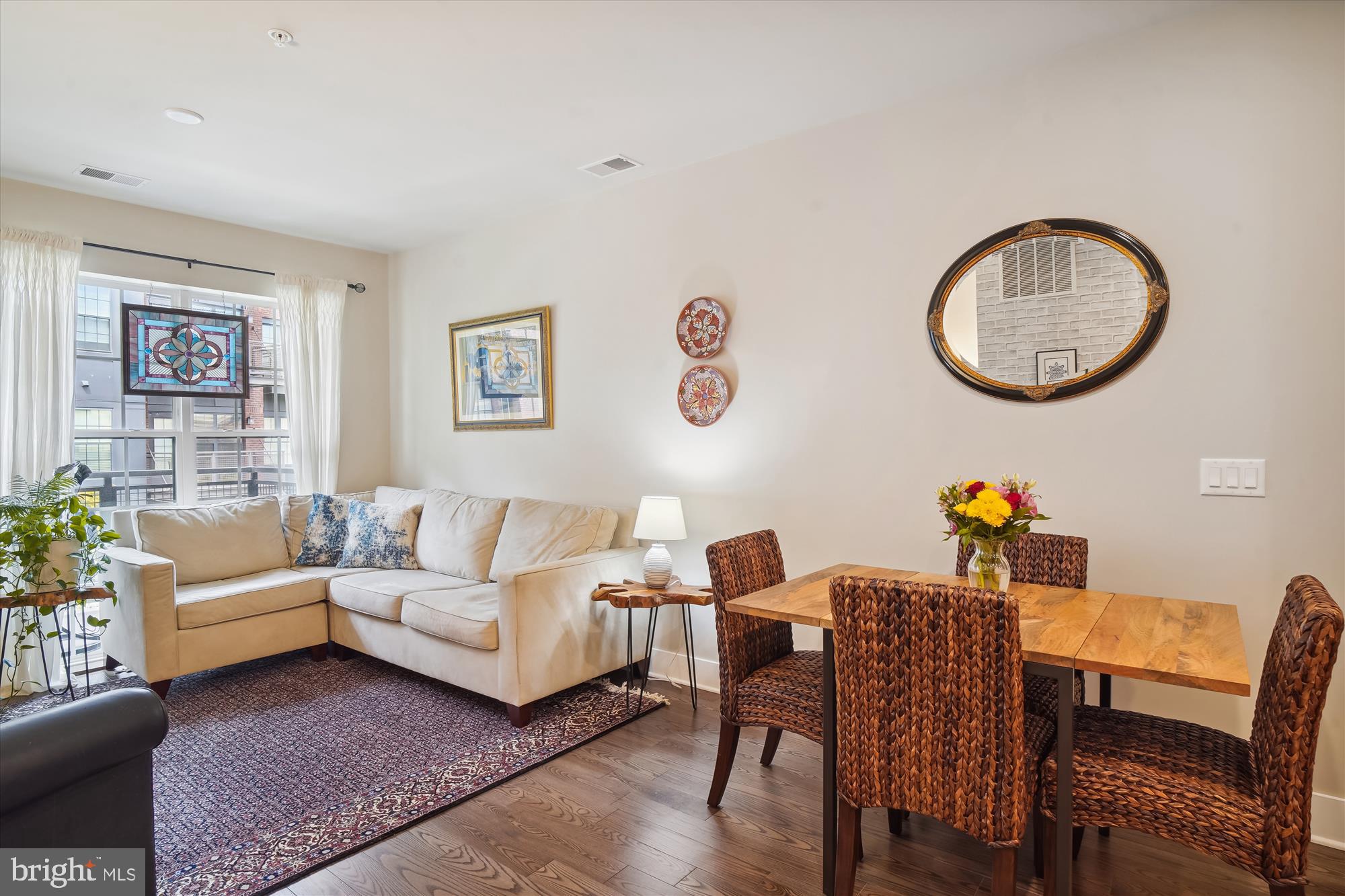 CROWN FARM - Residential