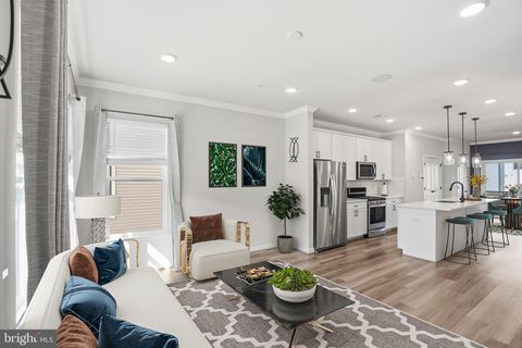 Townhouse For Sale - 211 Narrowleaf Way<br/> LAUREL, MD 20724