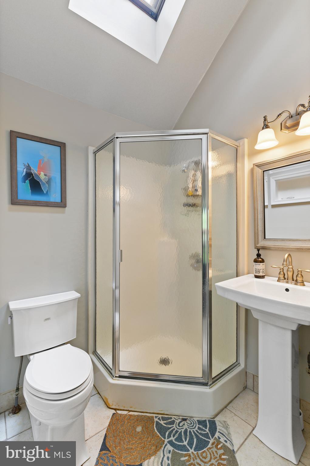 RADNOR HUNT - Residential