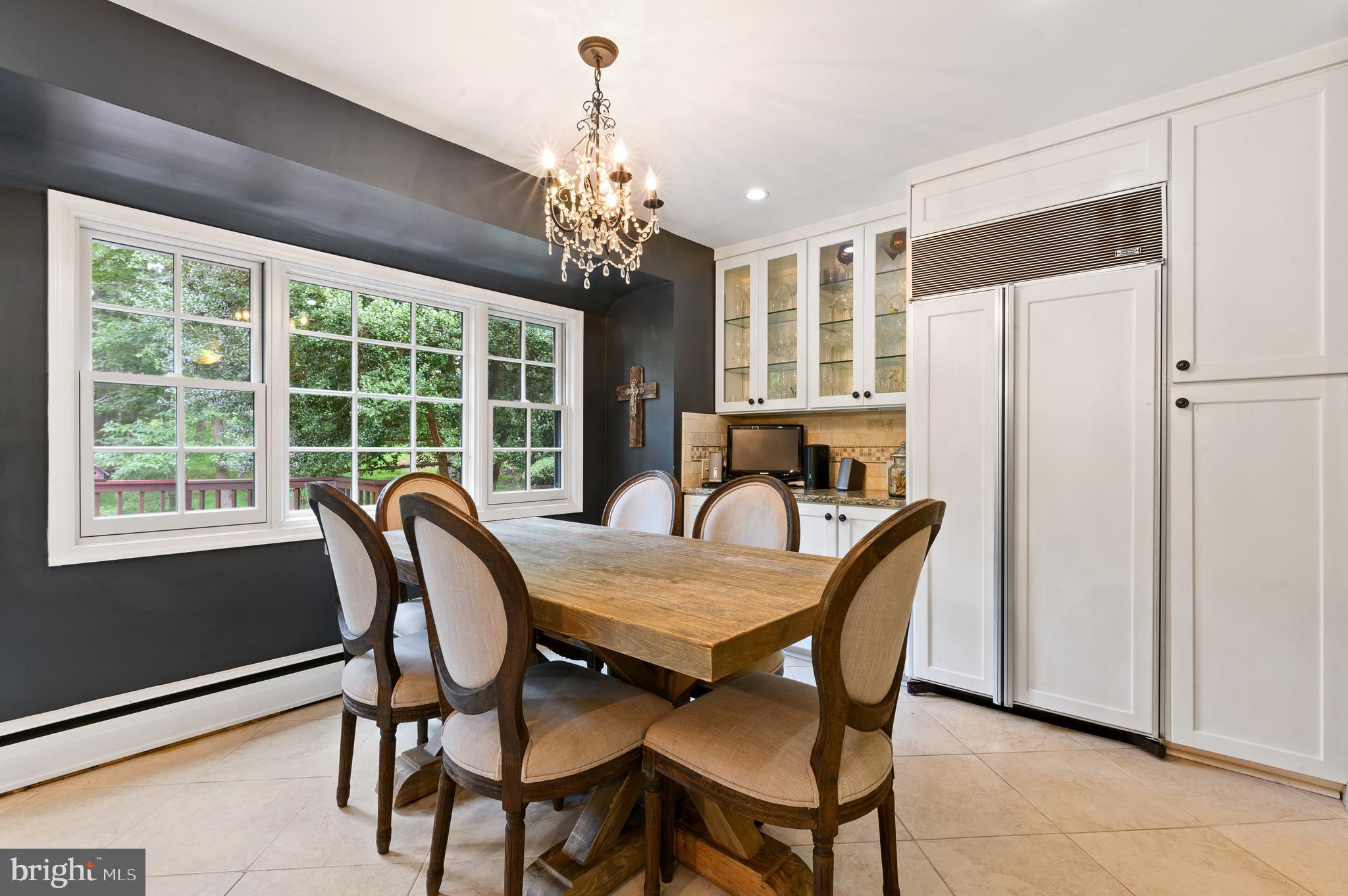 RADNOR HUNT - Residential