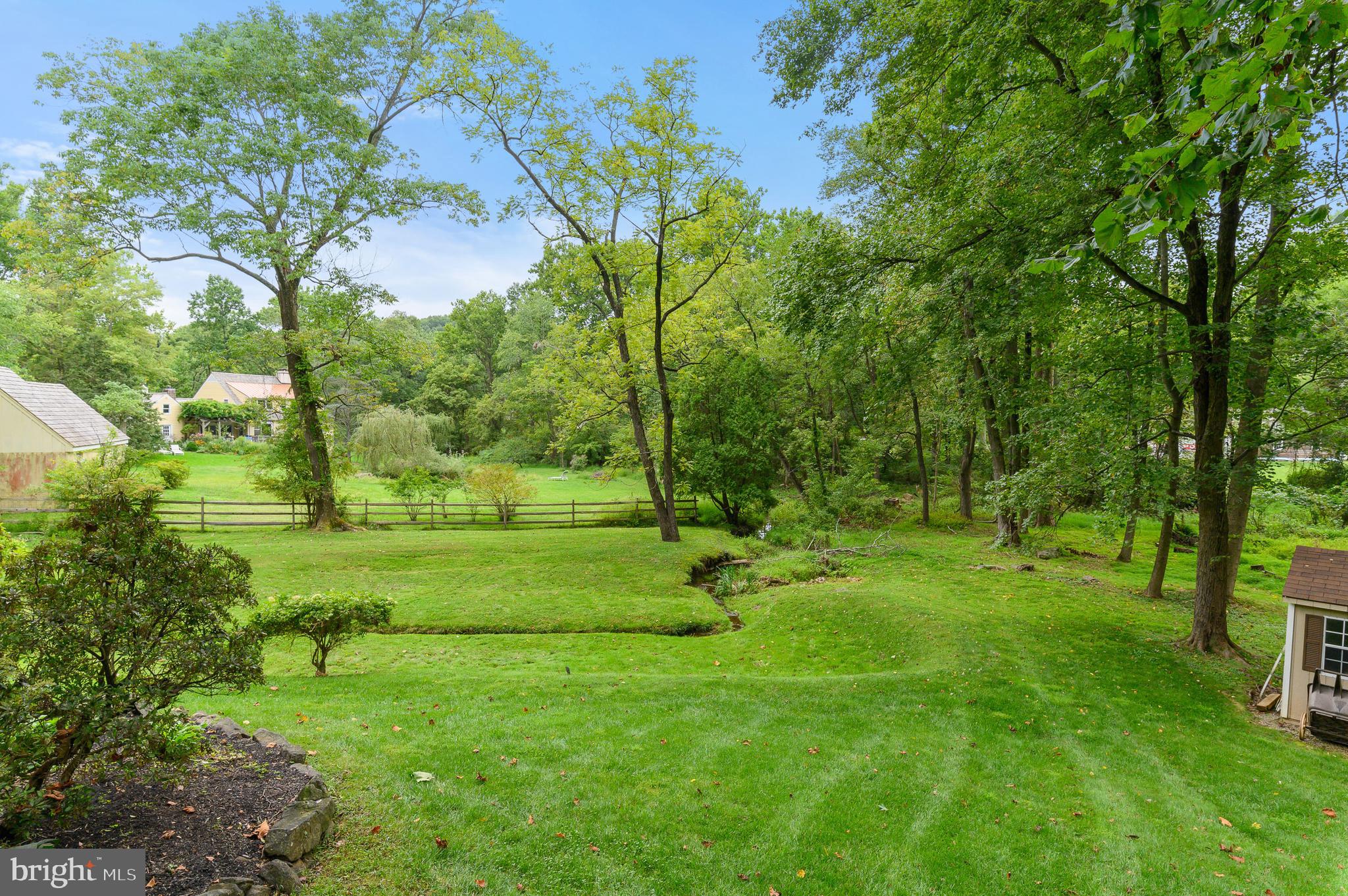 RADNOR HUNT - Residential