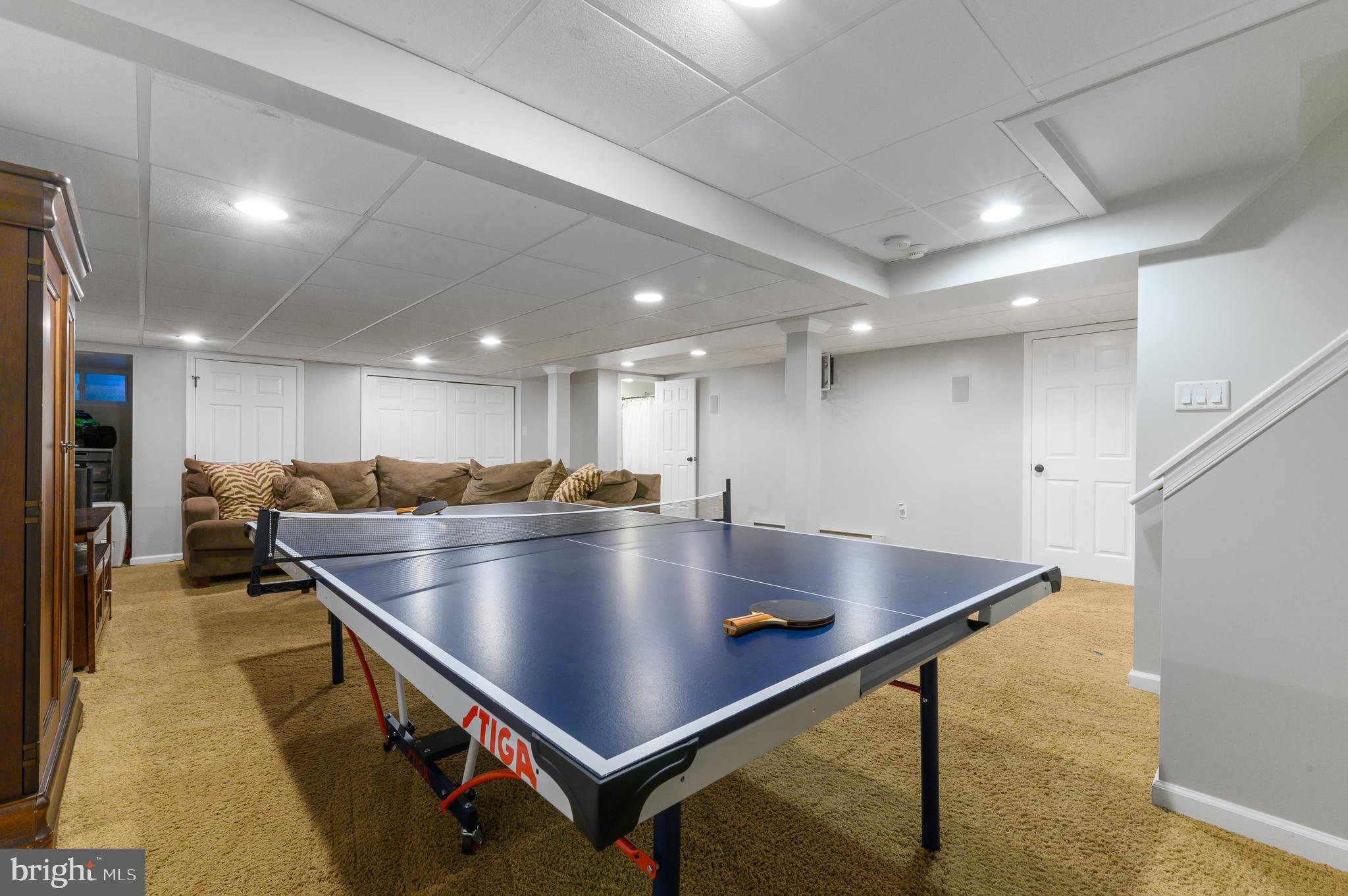 RADNOR HUNT - Residential