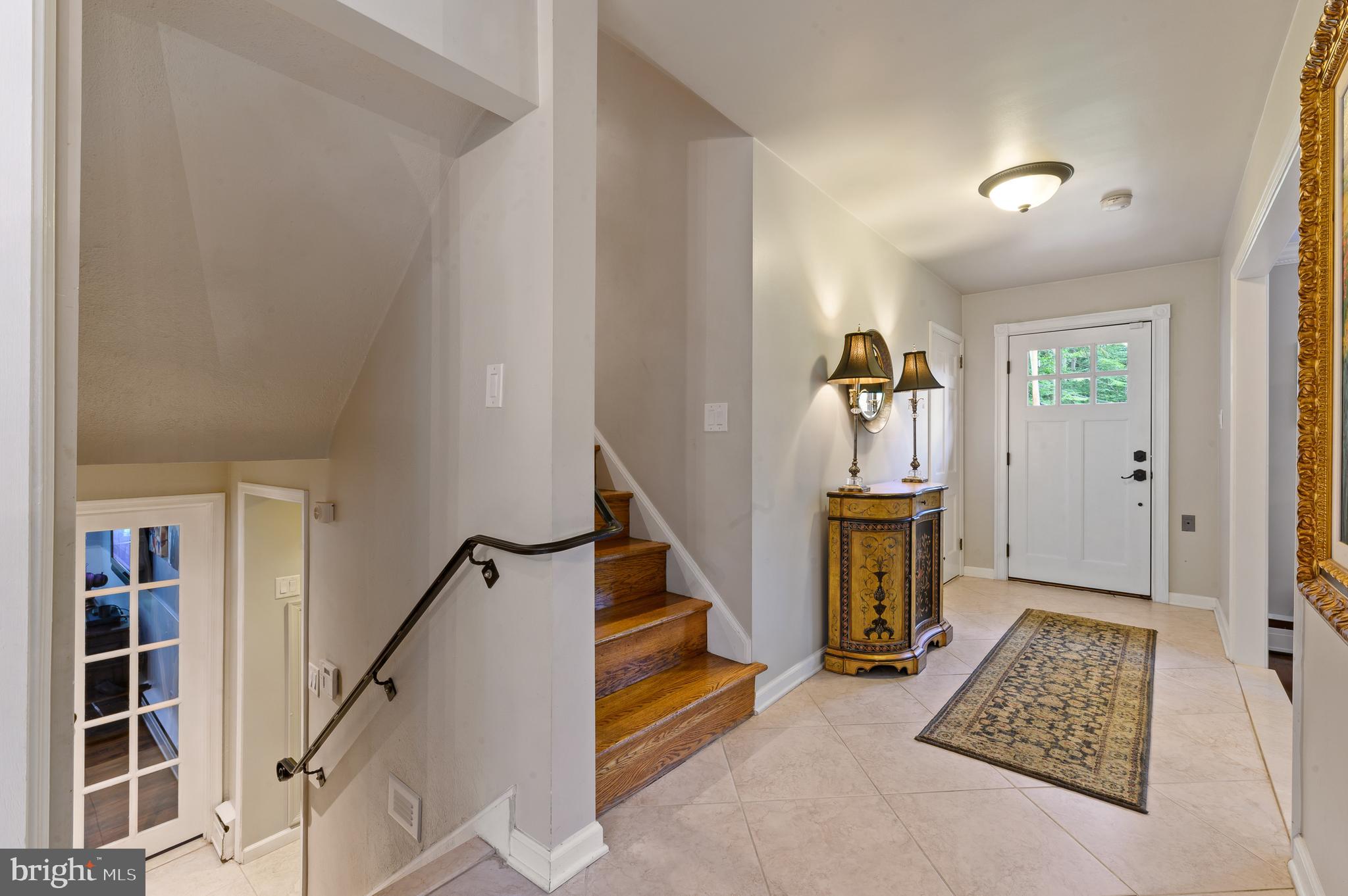 RADNOR HUNT - Residential