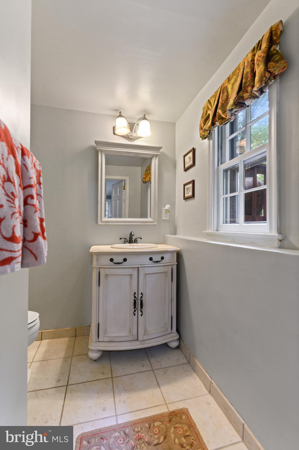 RADNOR HUNT - Residential