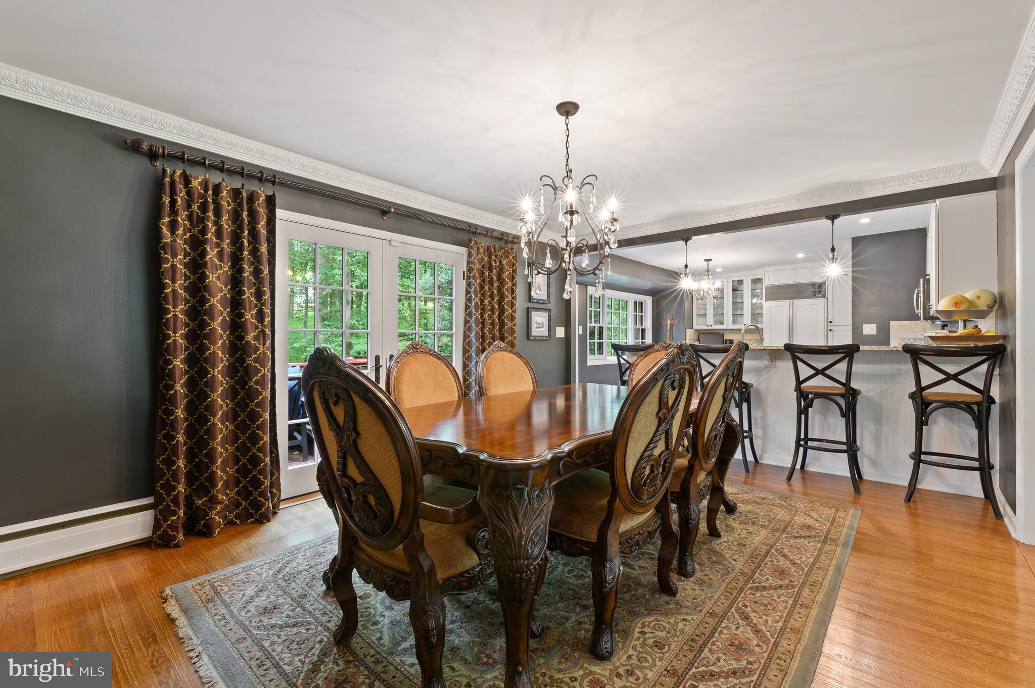 RADNOR HUNT - Residential