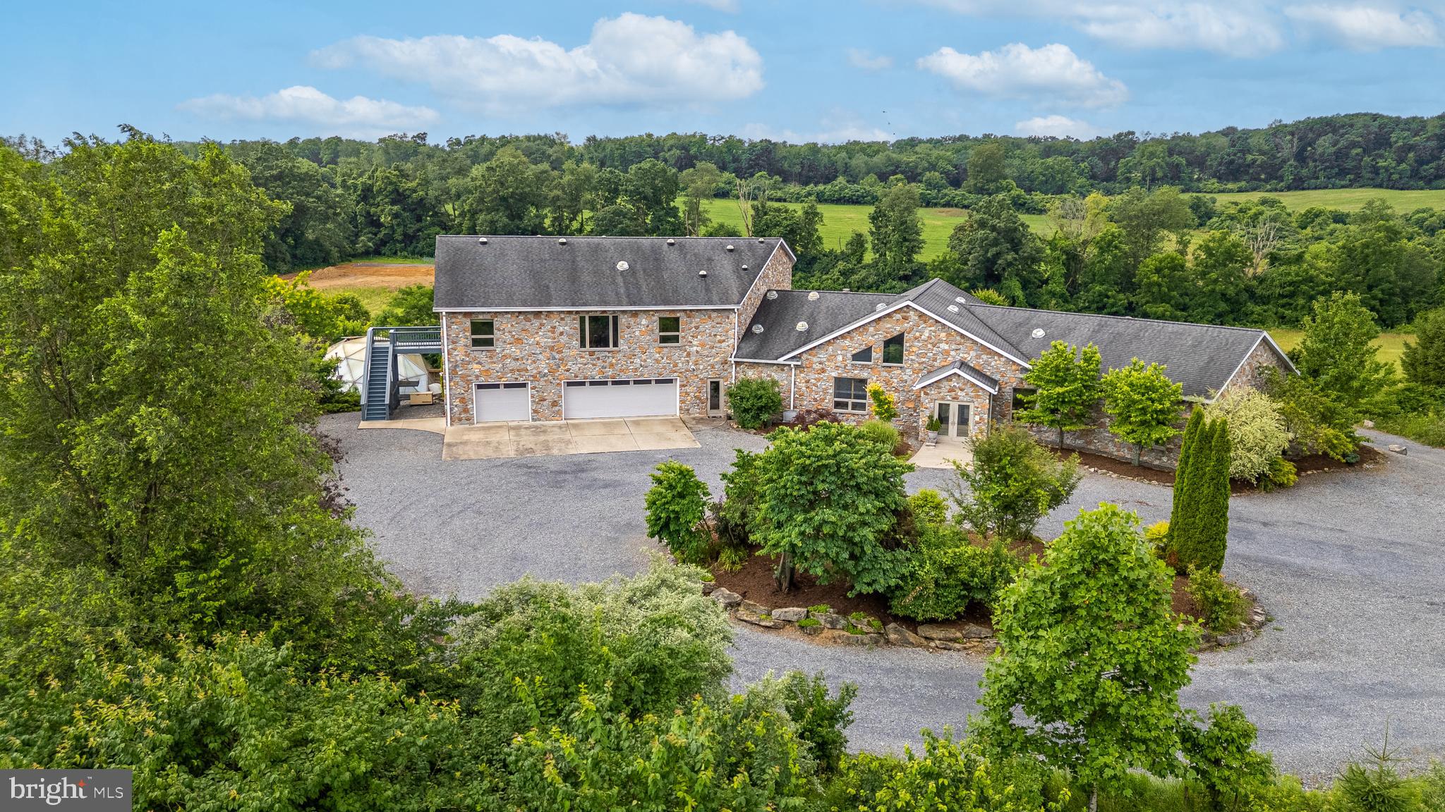 2496 BERNEL ROAD