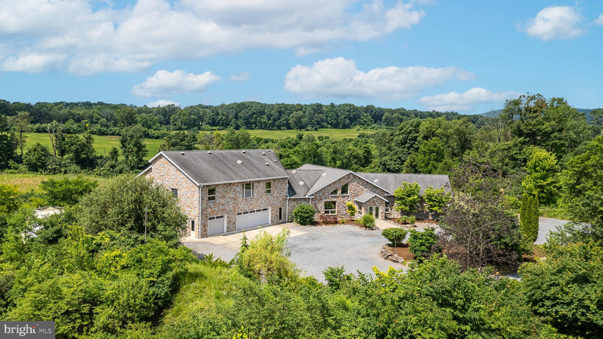 2496 BERNEL ROAD