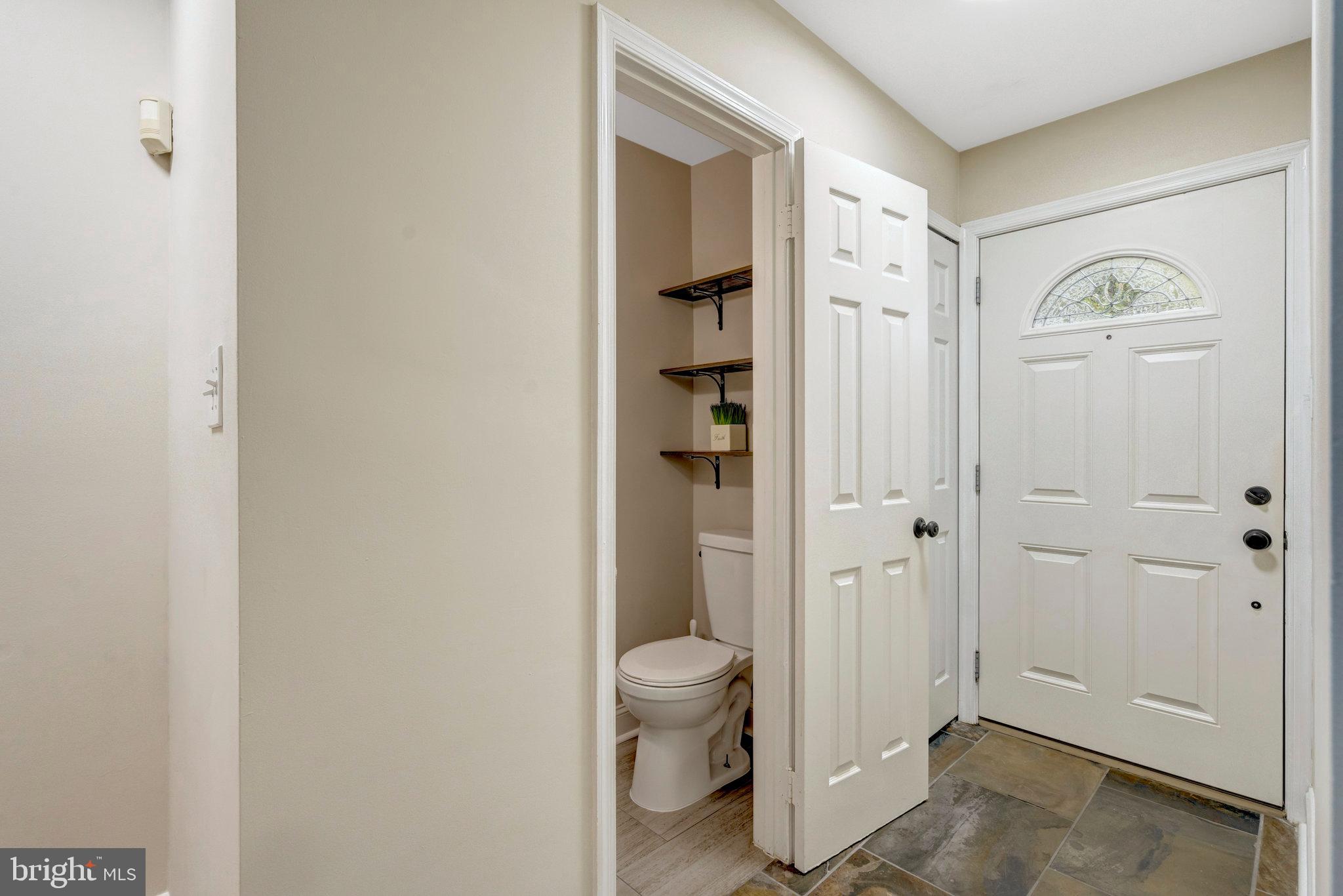 SPRINGFIELD OAKS - Residential Lease