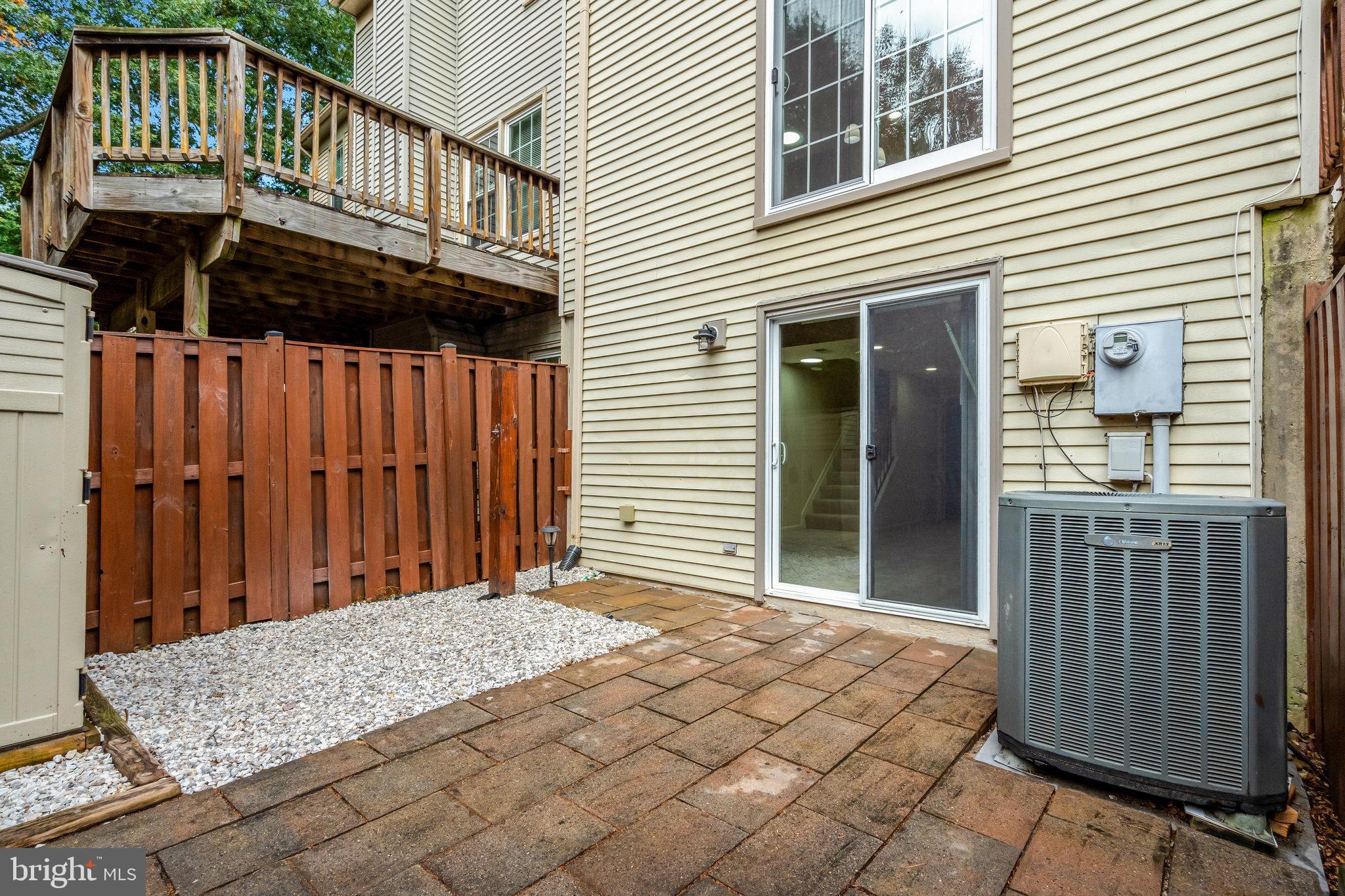 SPRINGFIELD OAKS - Residential Lease