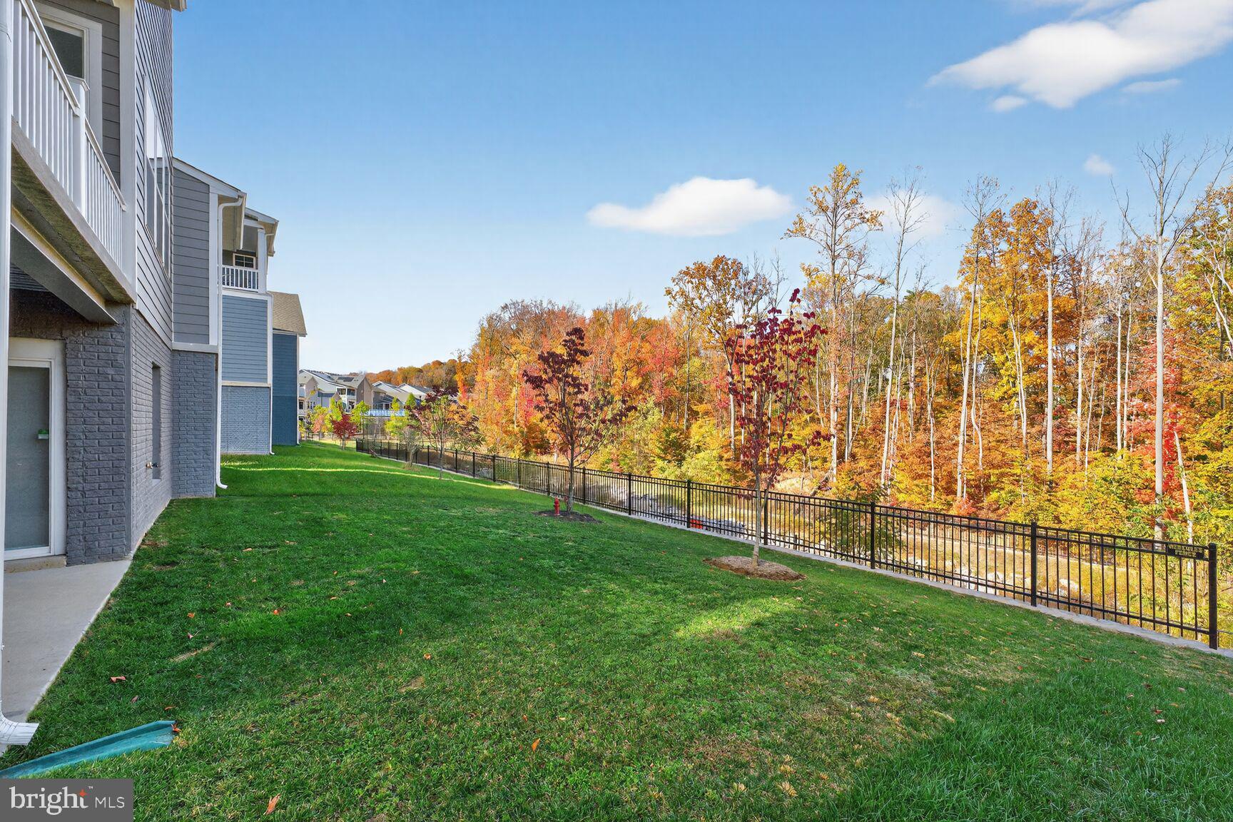 POTOMAC SHORES - Residential