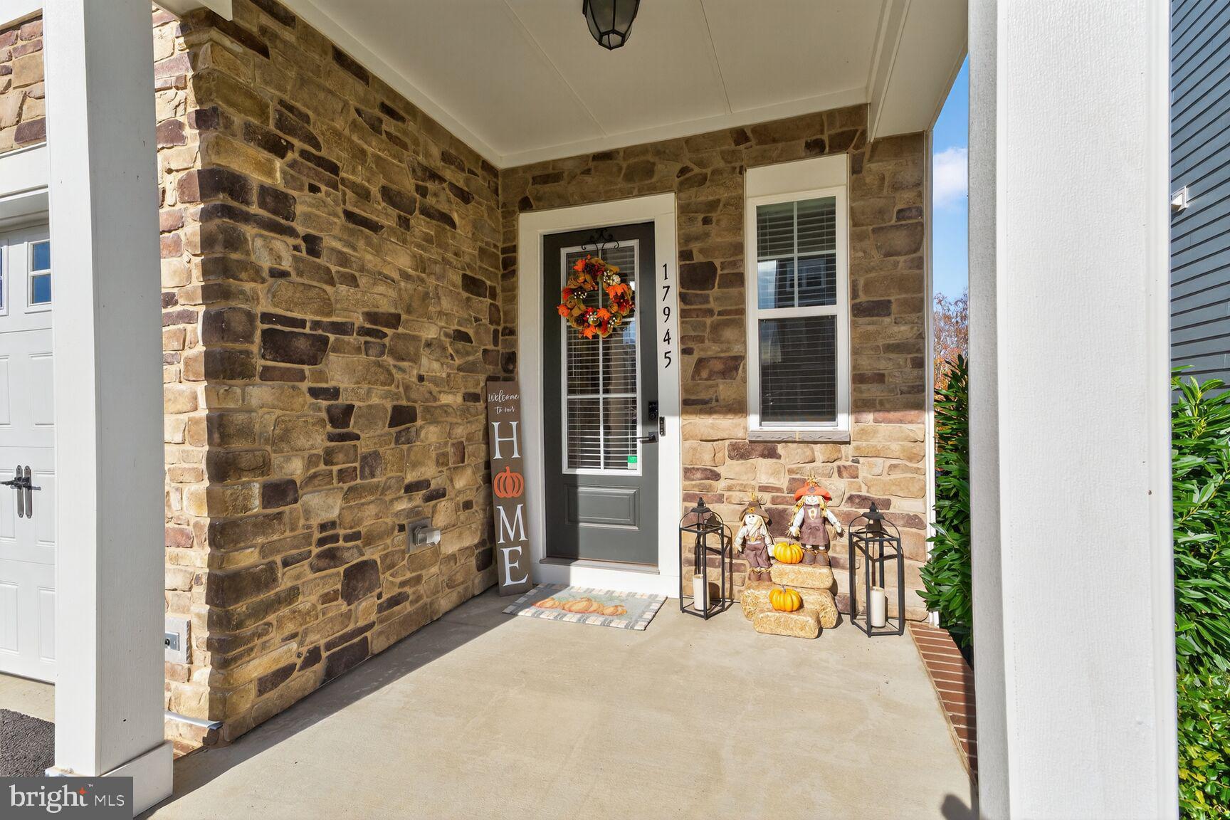 POTOMAC SHORES - Residential