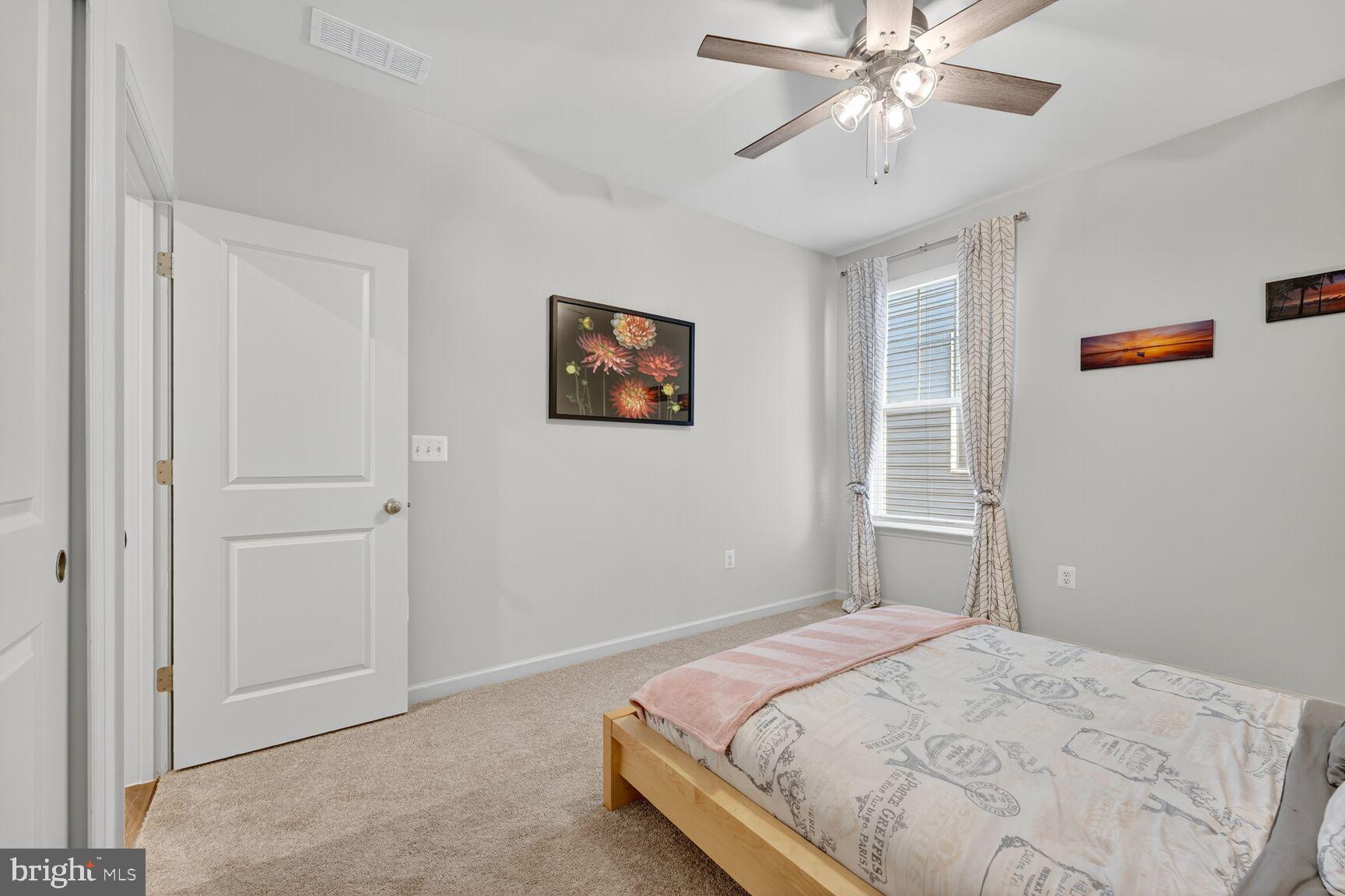 POTOMAC SHORES - Residential