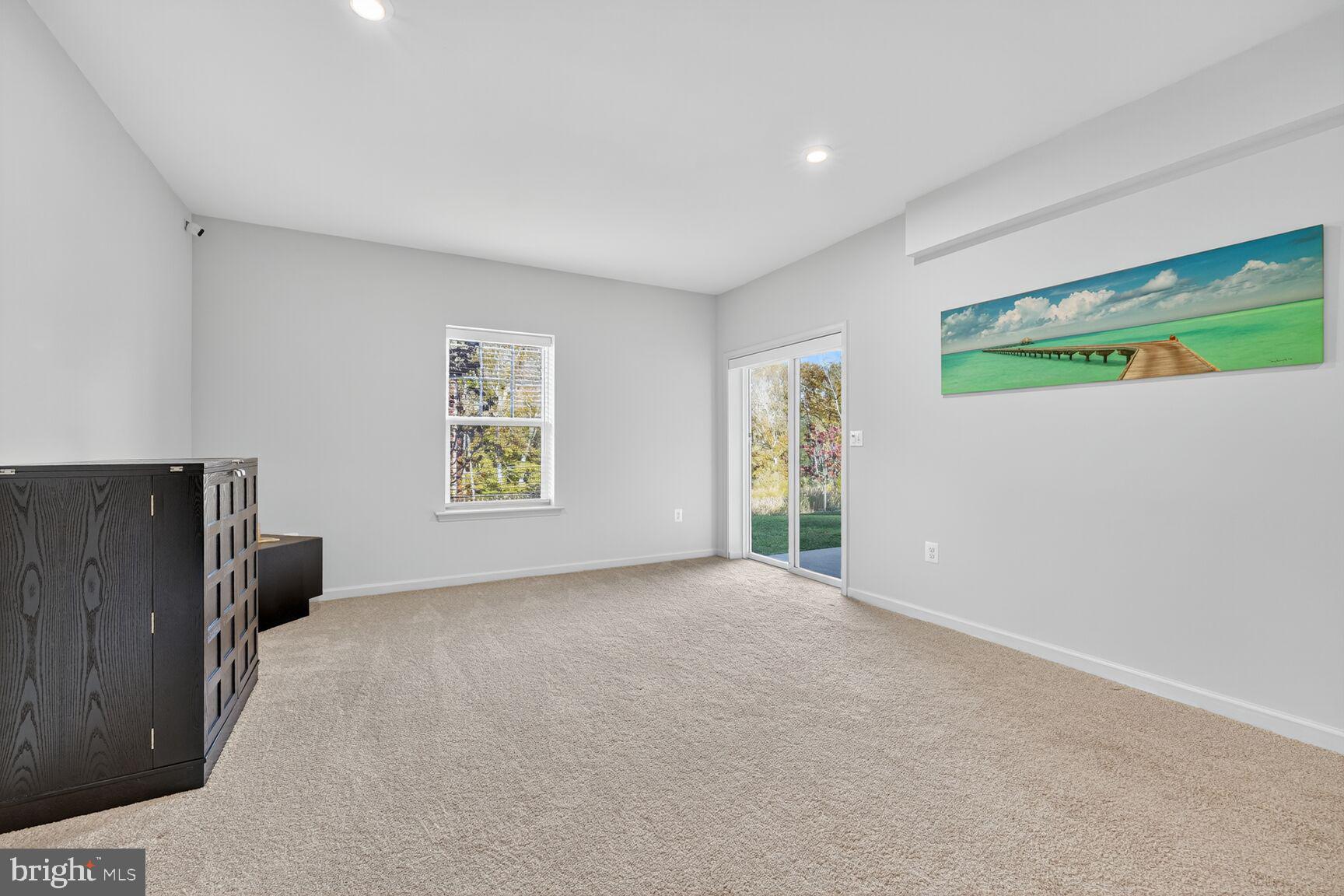 POTOMAC SHORES - Residential