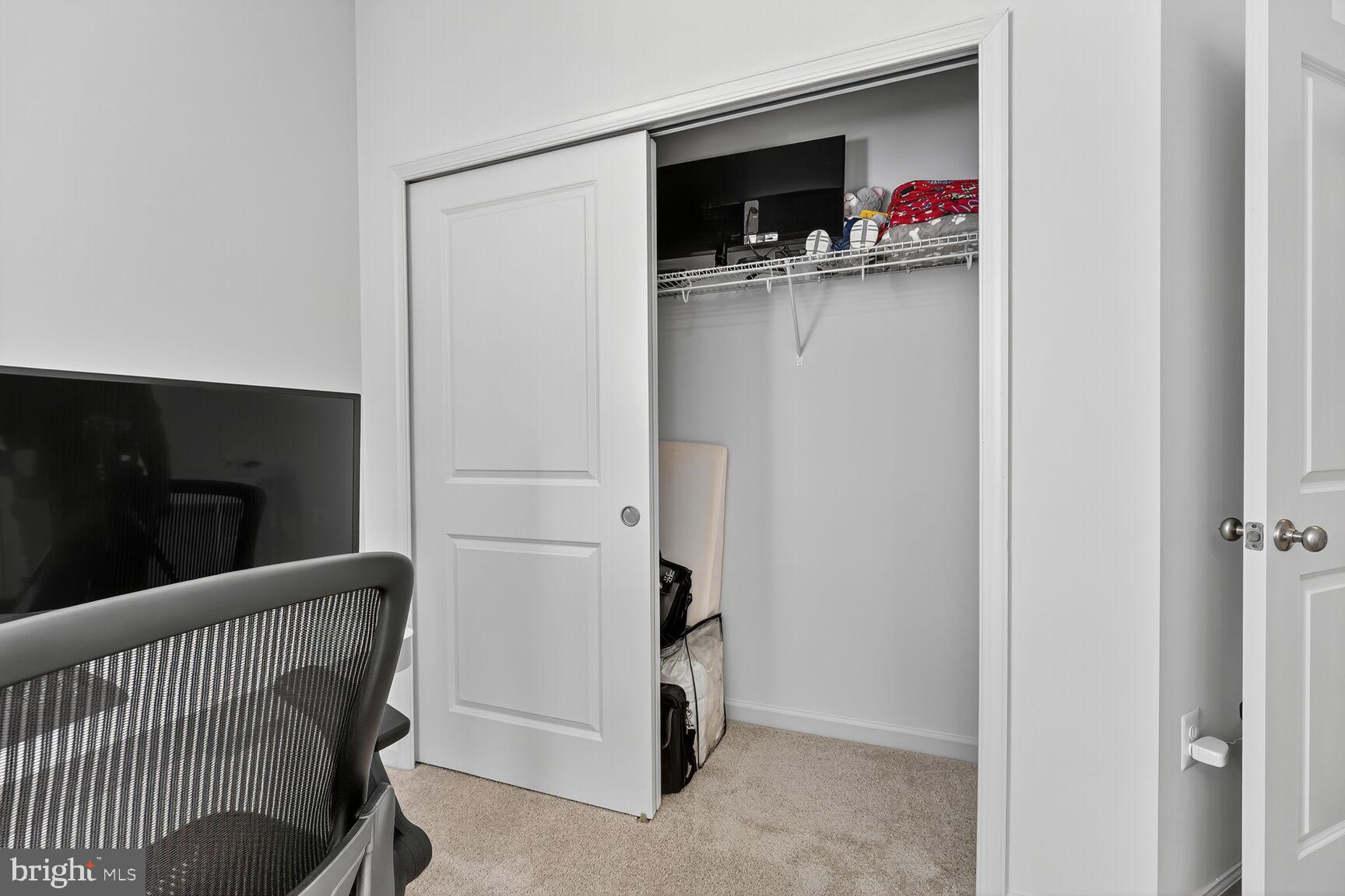 POTOMAC SHORES - Residential