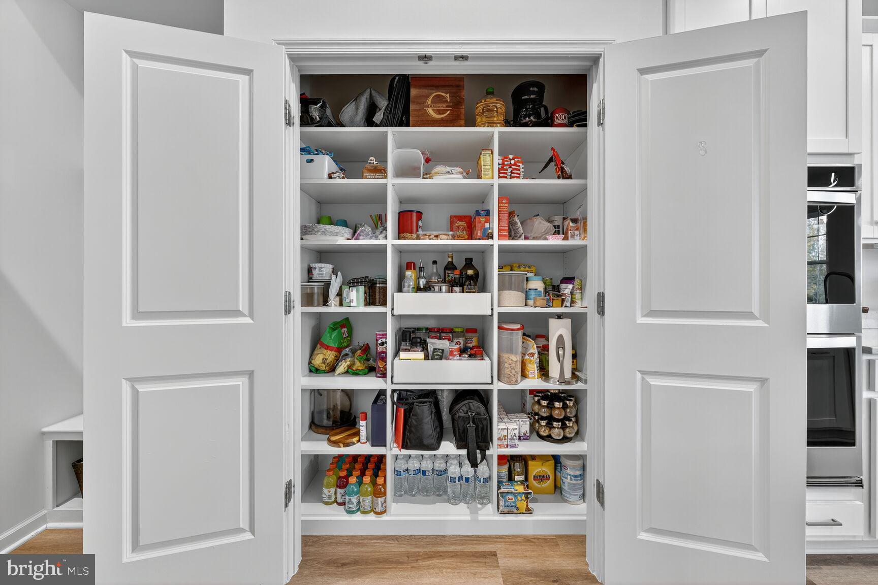 POTOMAC SHORES - Residential