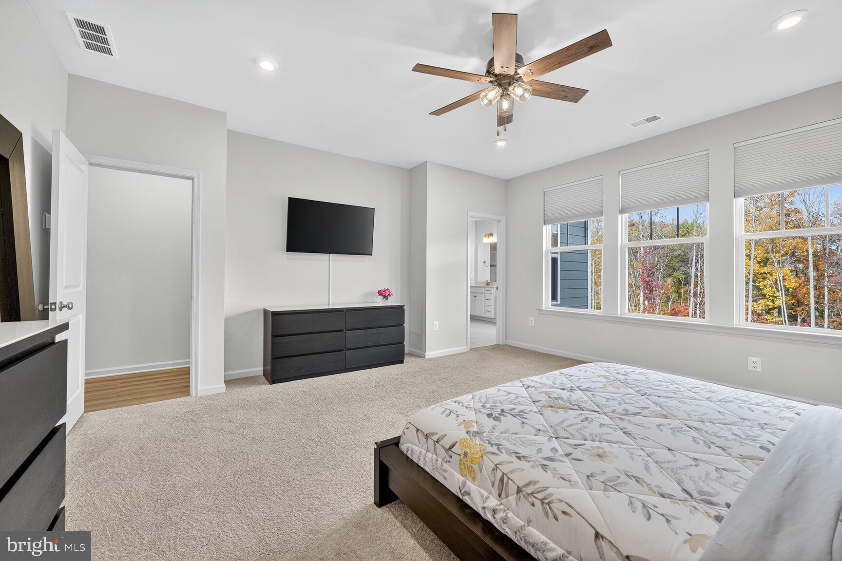 POTOMAC SHORES - Residential