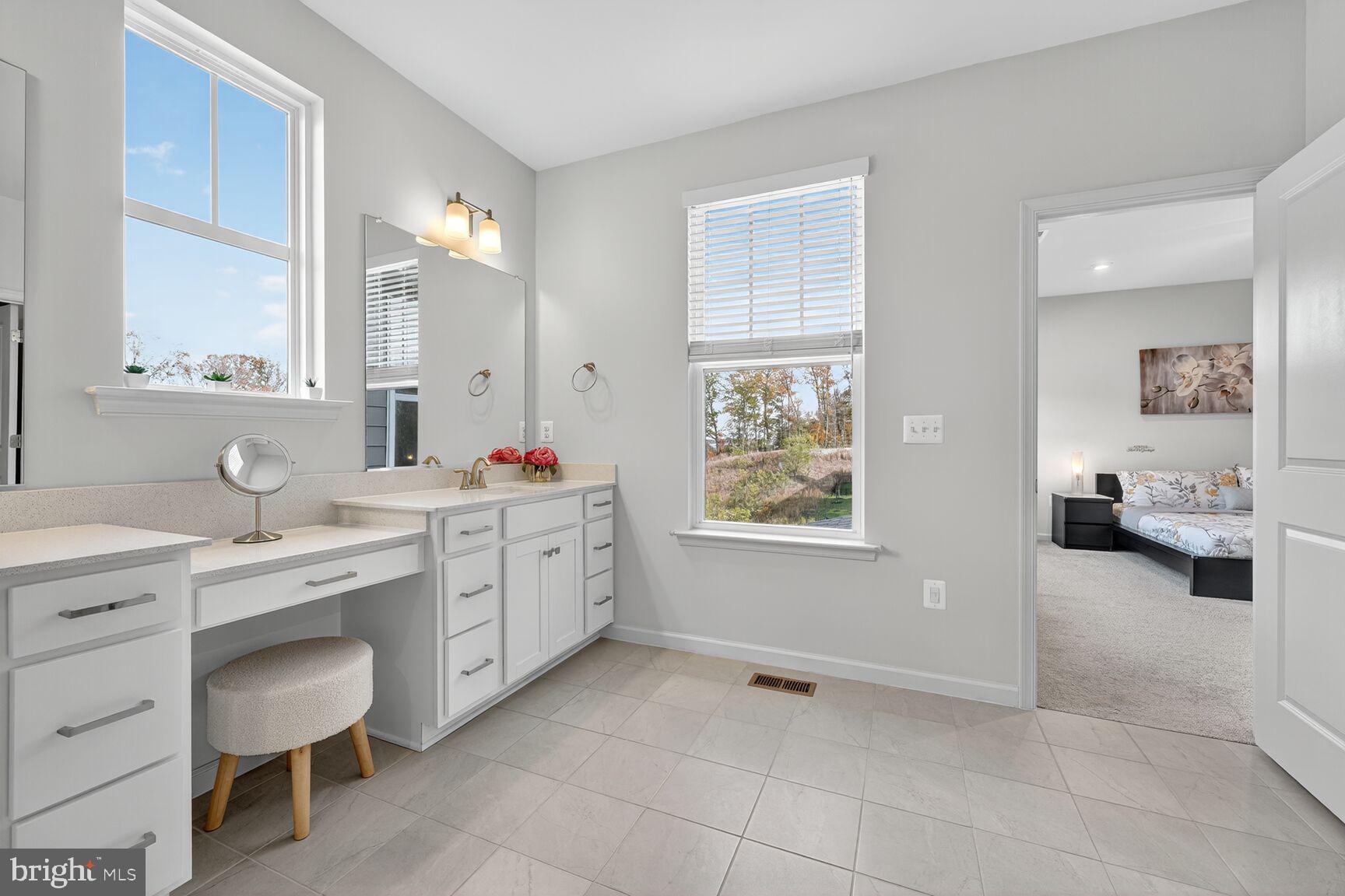 POTOMAC SHORES - Residential