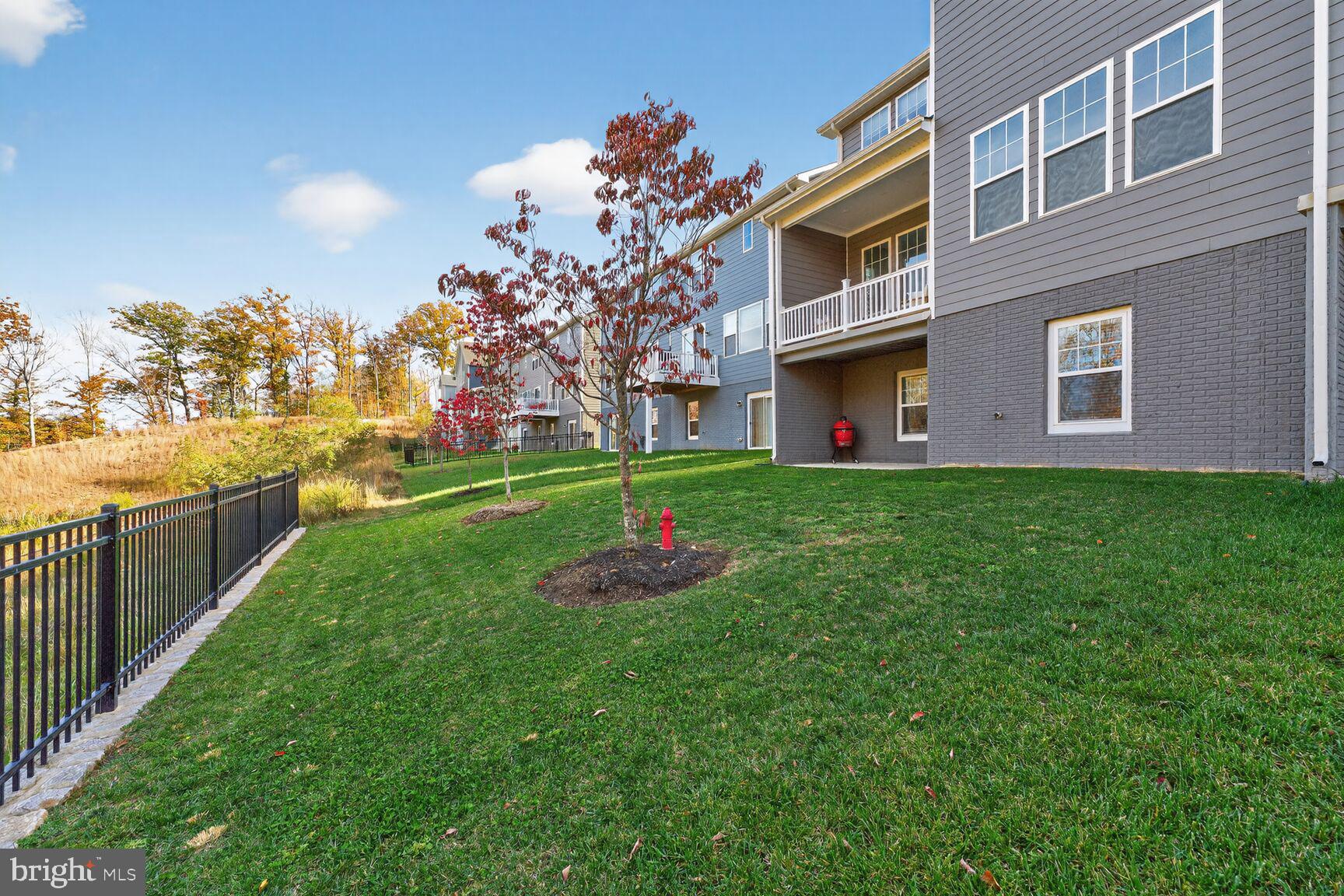 POTOMAC SHORES - Residential